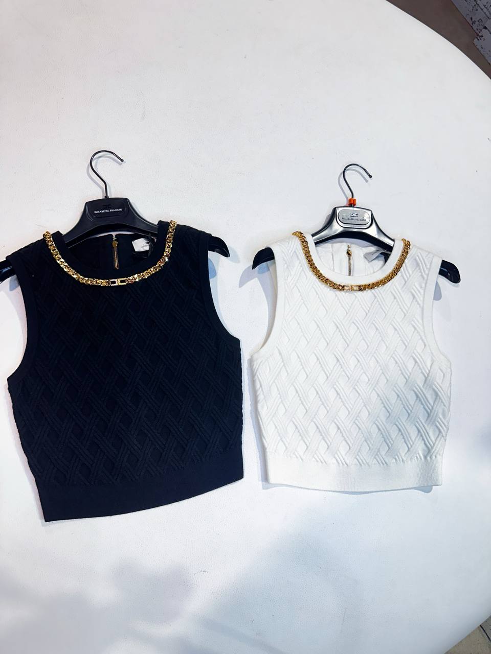 Outlet Фото Outlet