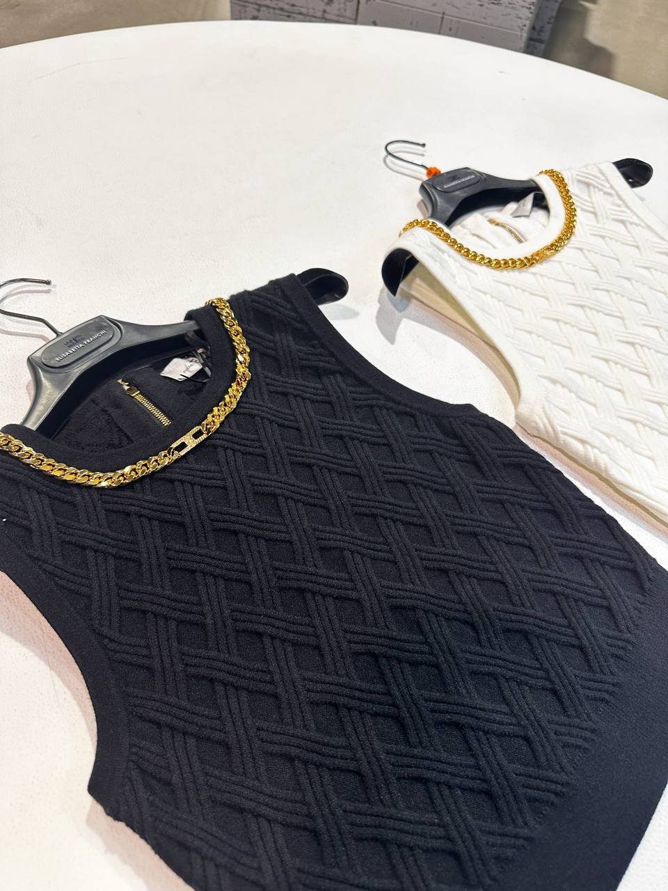 Outlet Фото Outlet