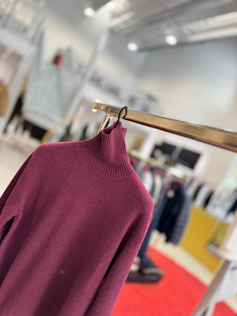 Primo Emporio Фото Primo Emporio