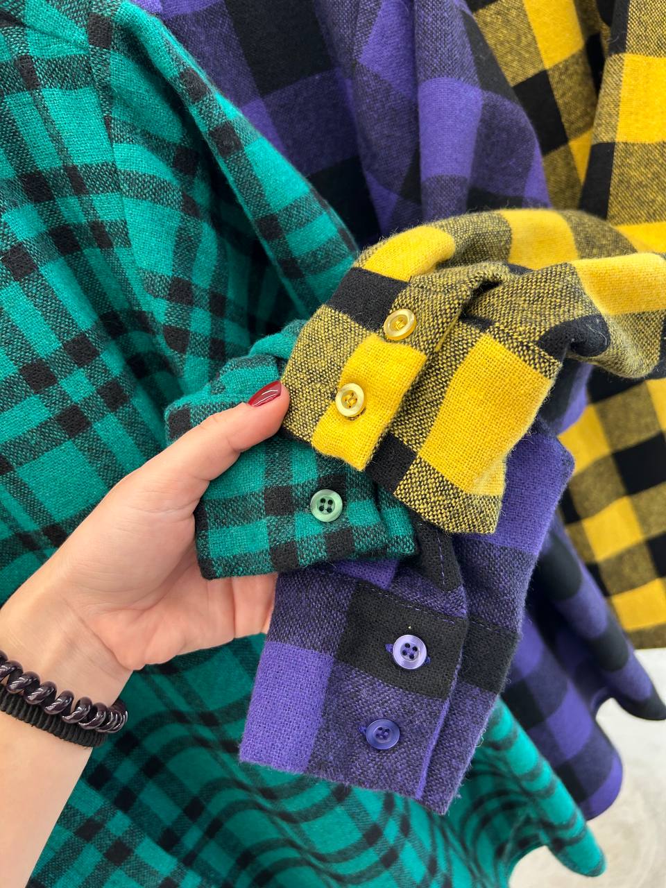 Kontatto Фото Kontatto