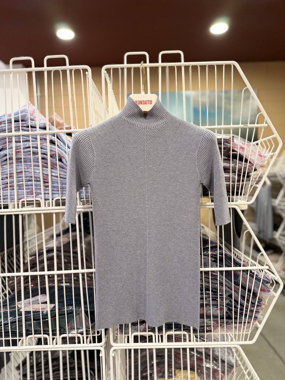 Kontatto Фото Kontatto