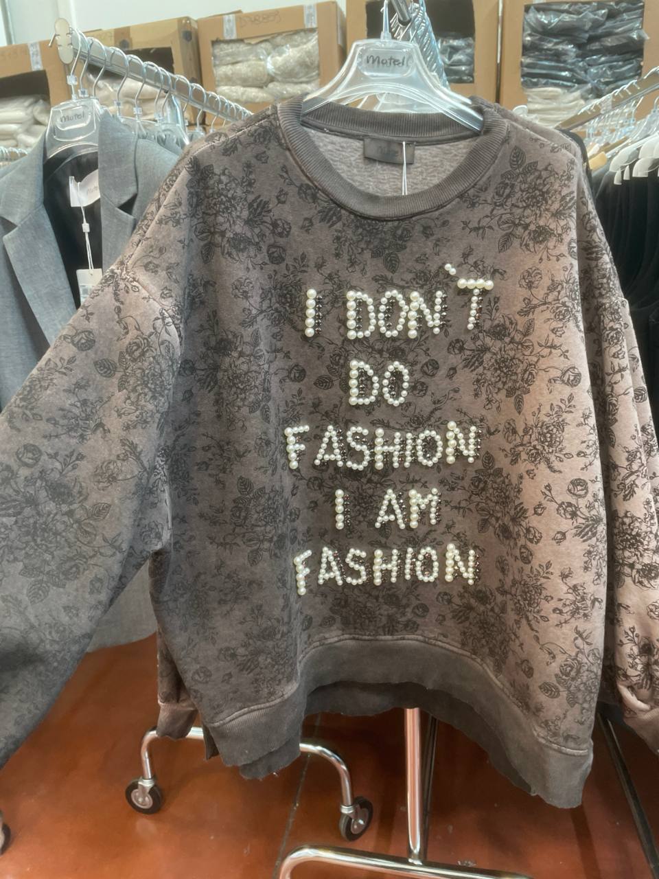 Adora Фото Adora