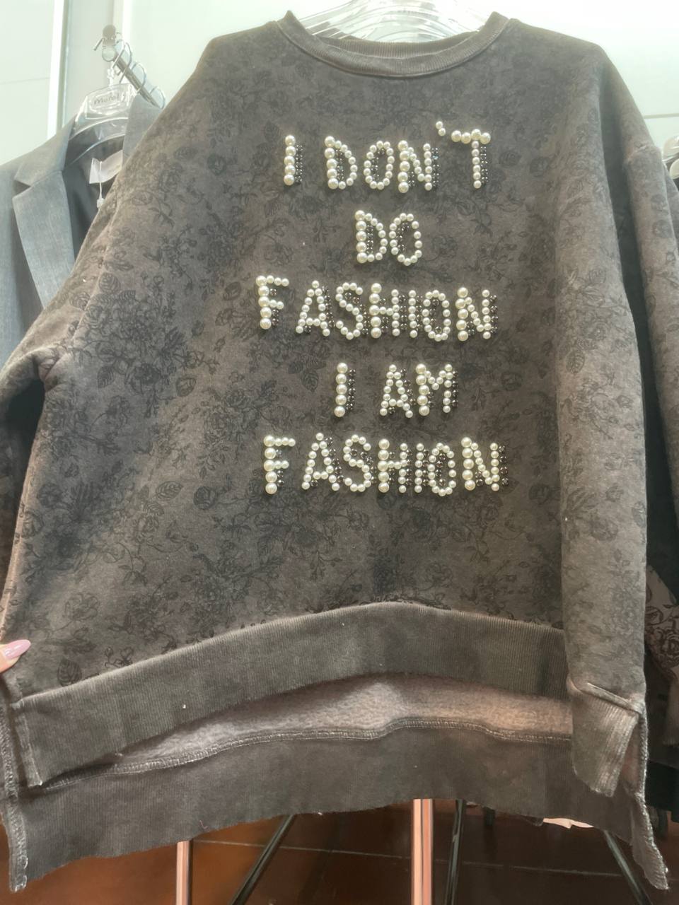 Adora Фото Adora