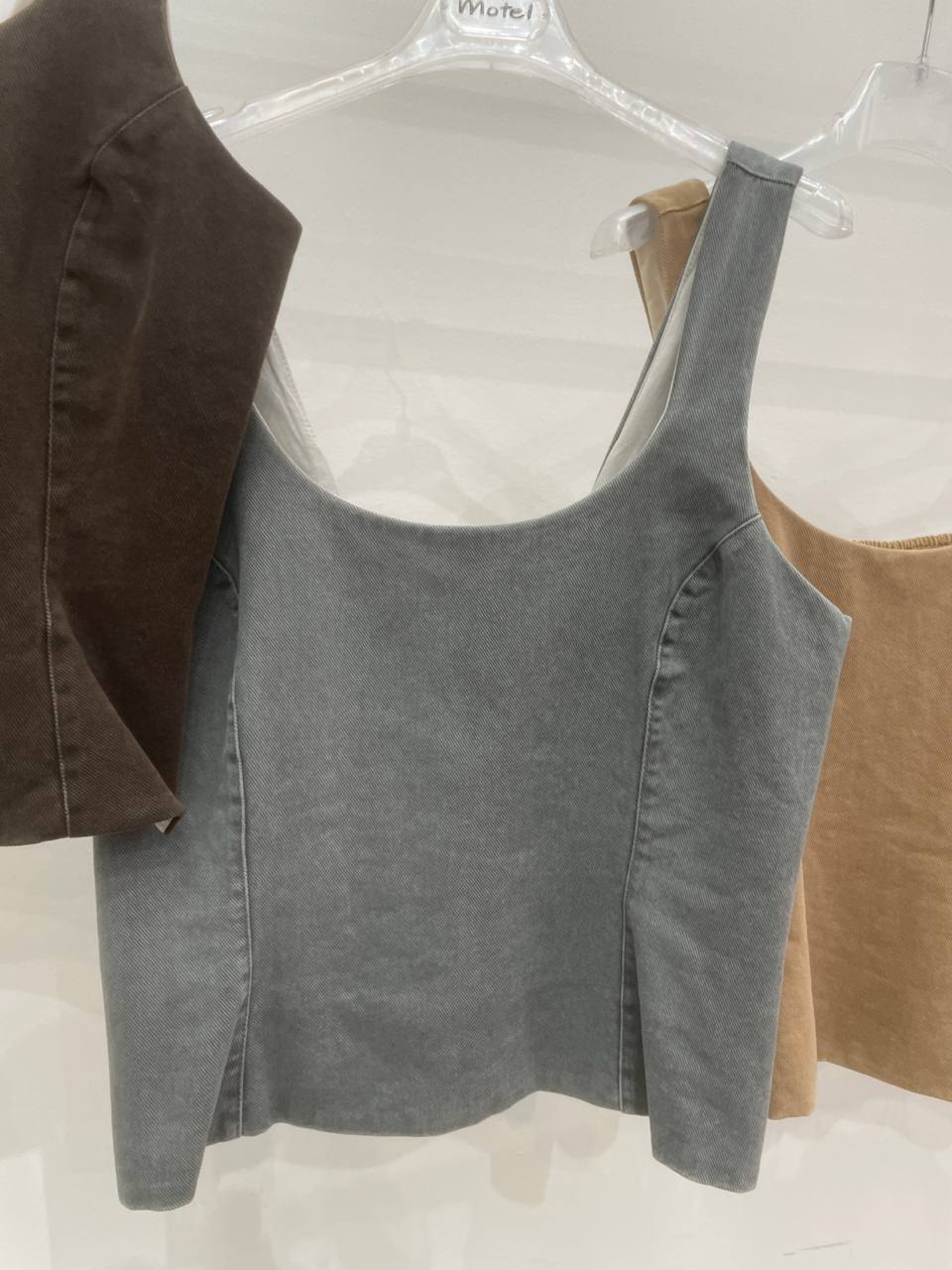 Adora Фото Adora