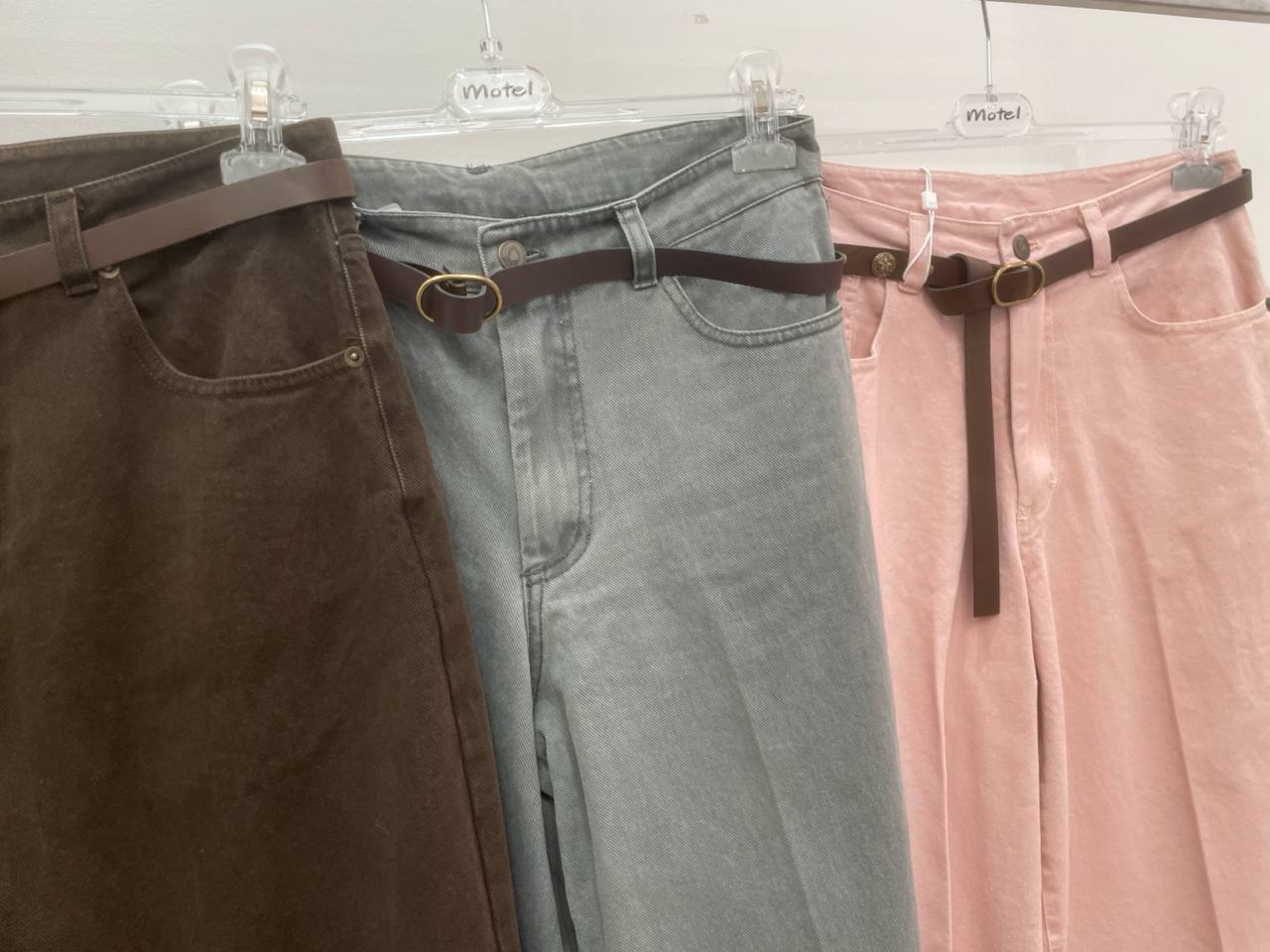 Adora Фото Adora