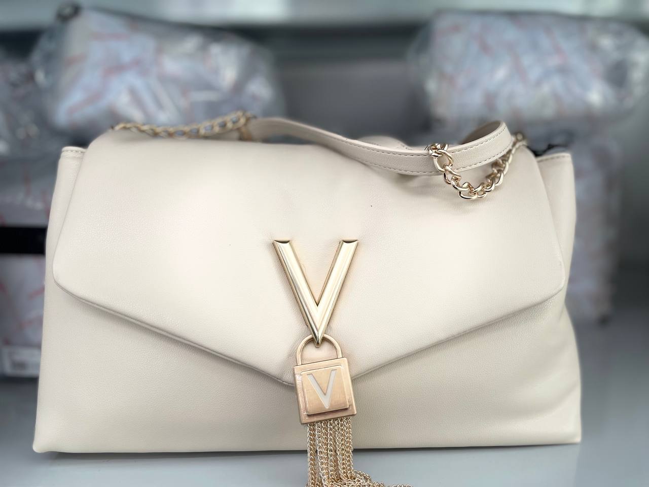 Фото Roberto Serpentini