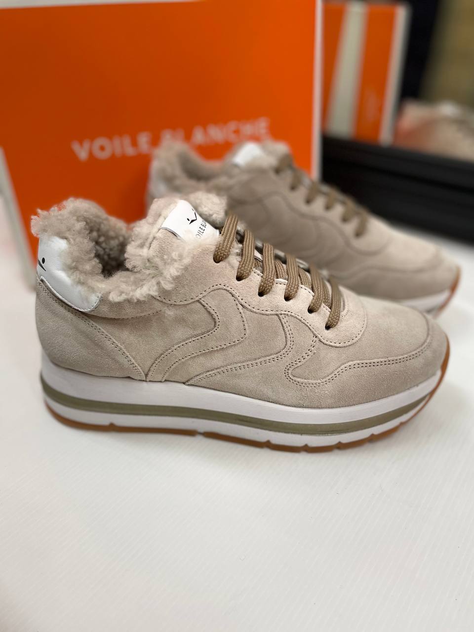 Фото Leather Country