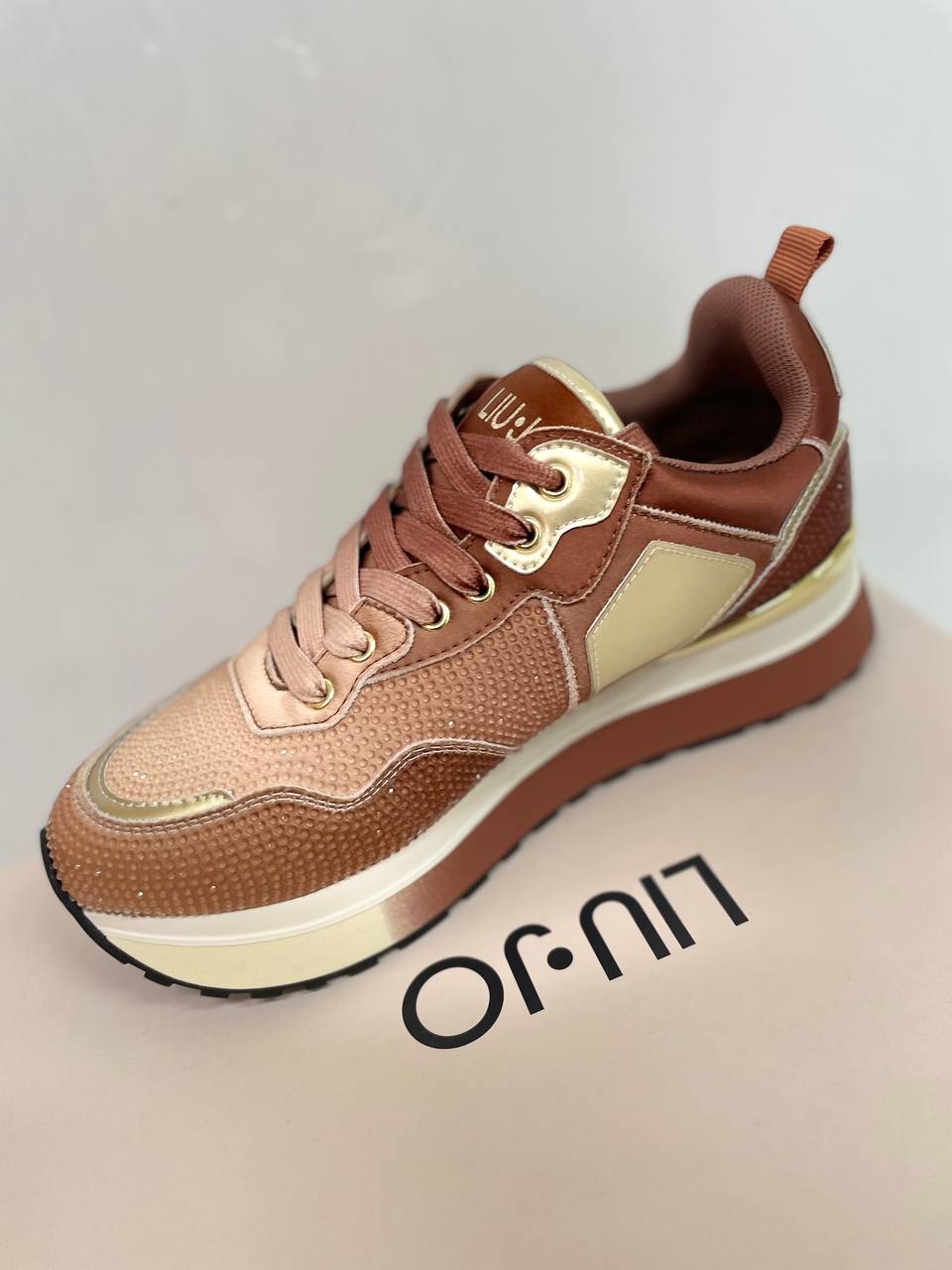 Фото Roberto Serpentini