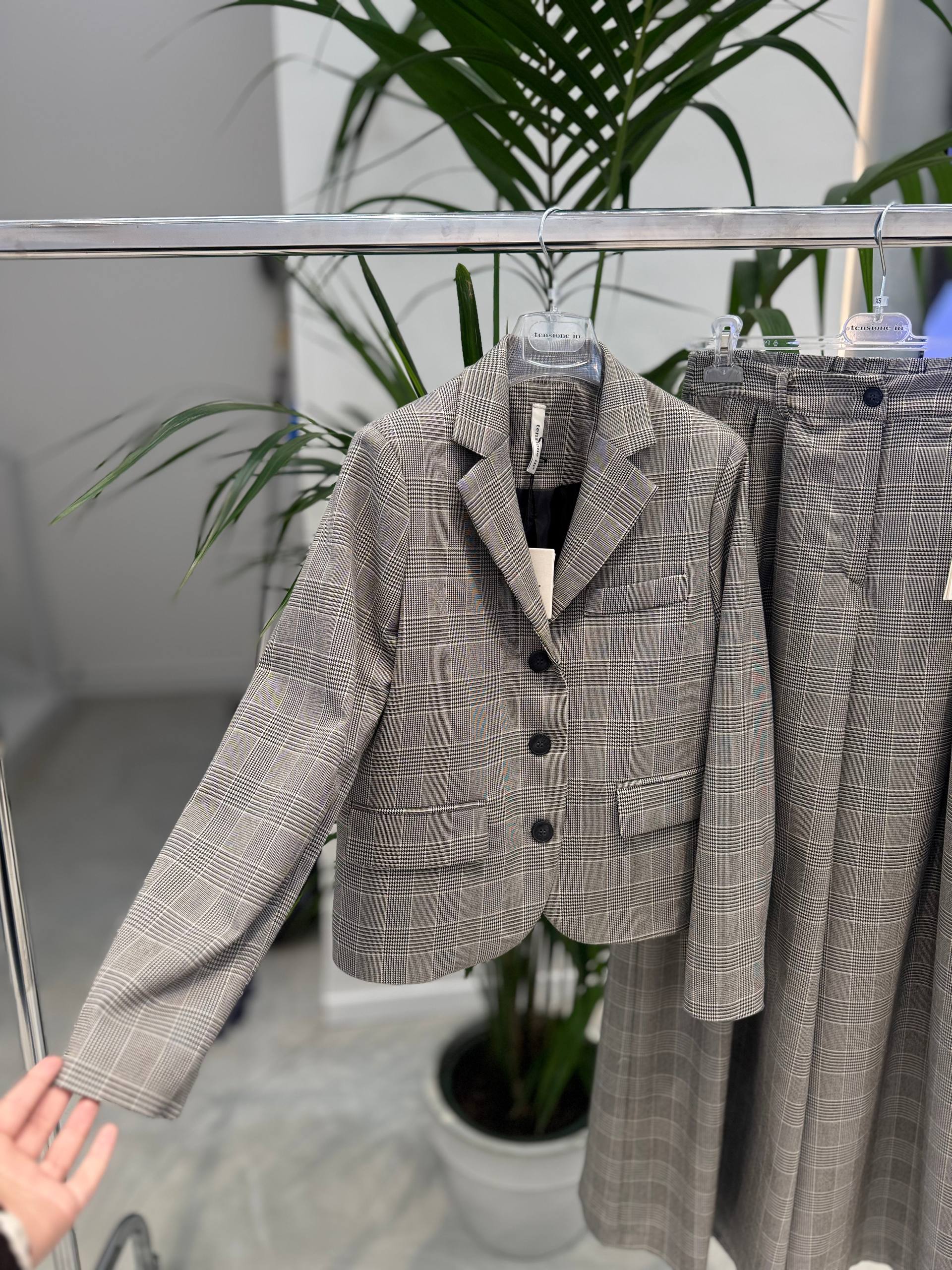 Фото Tensione in