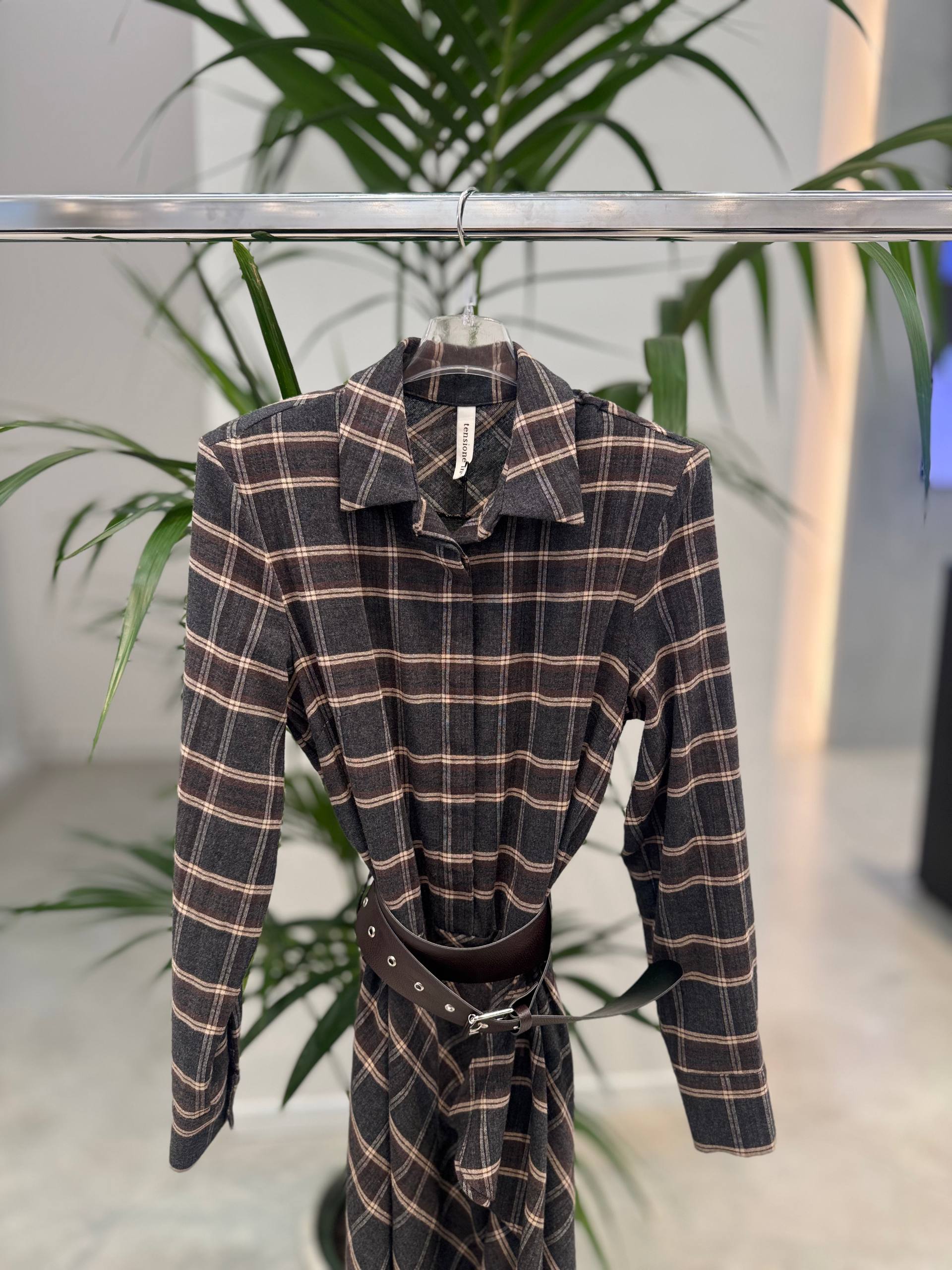 Фото Tensione in