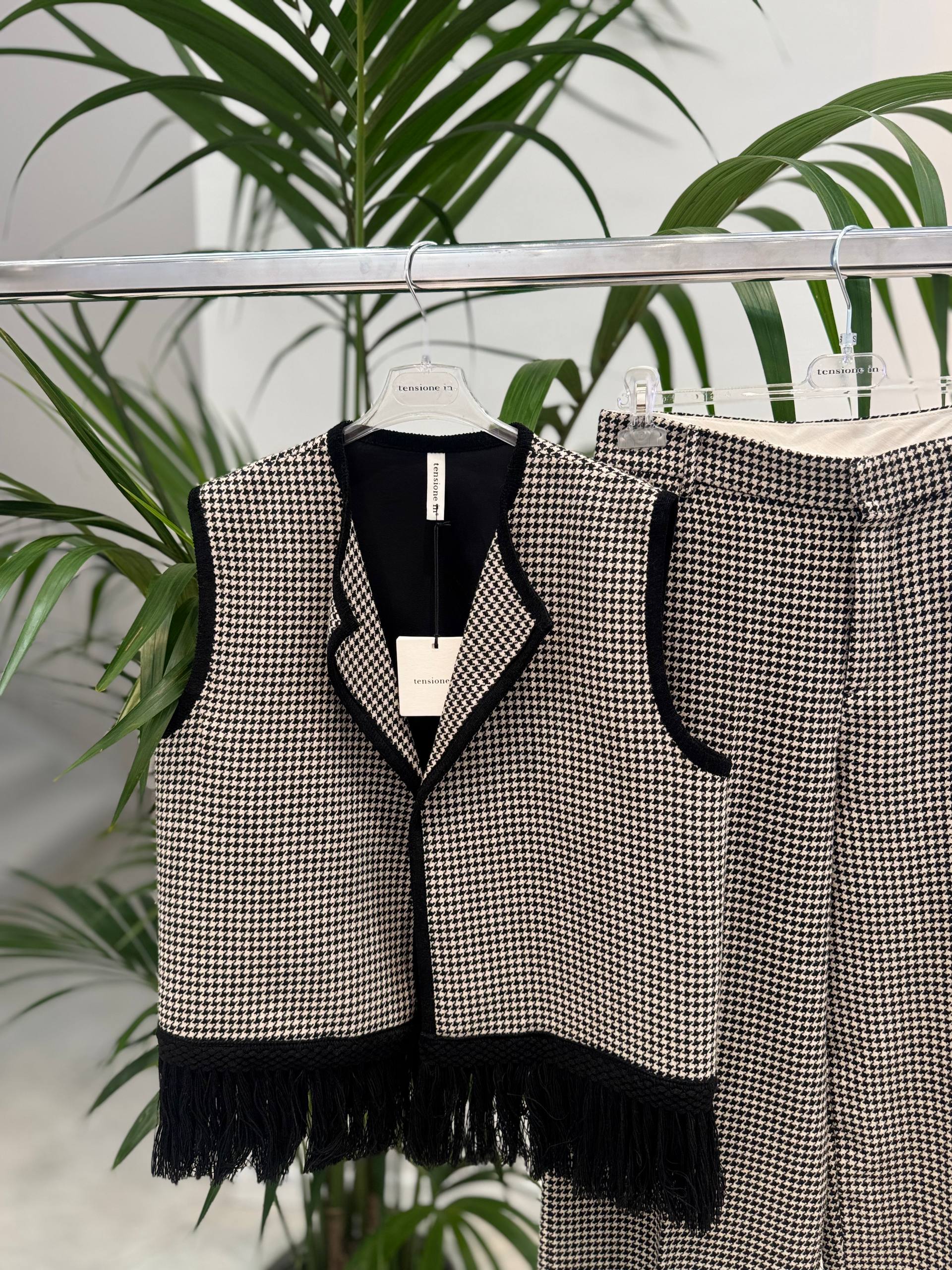 Фото Tensione in