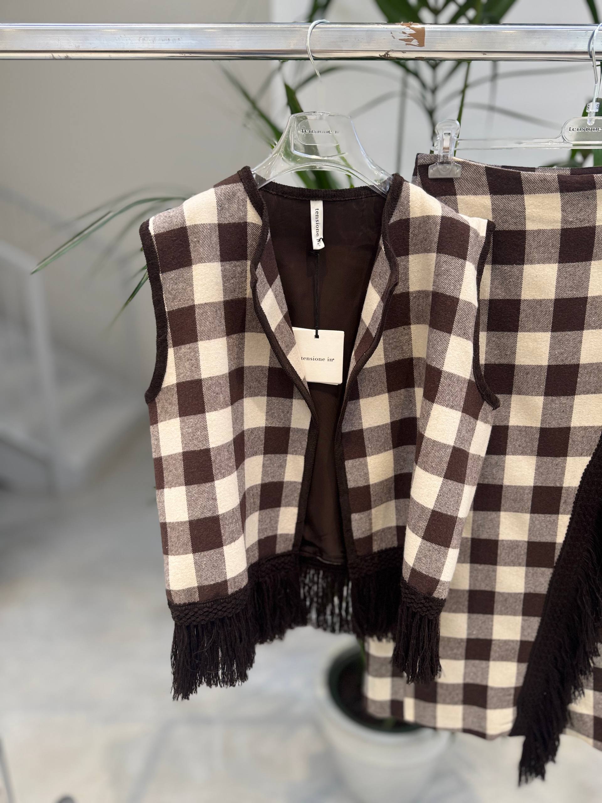 Фото Tensione in