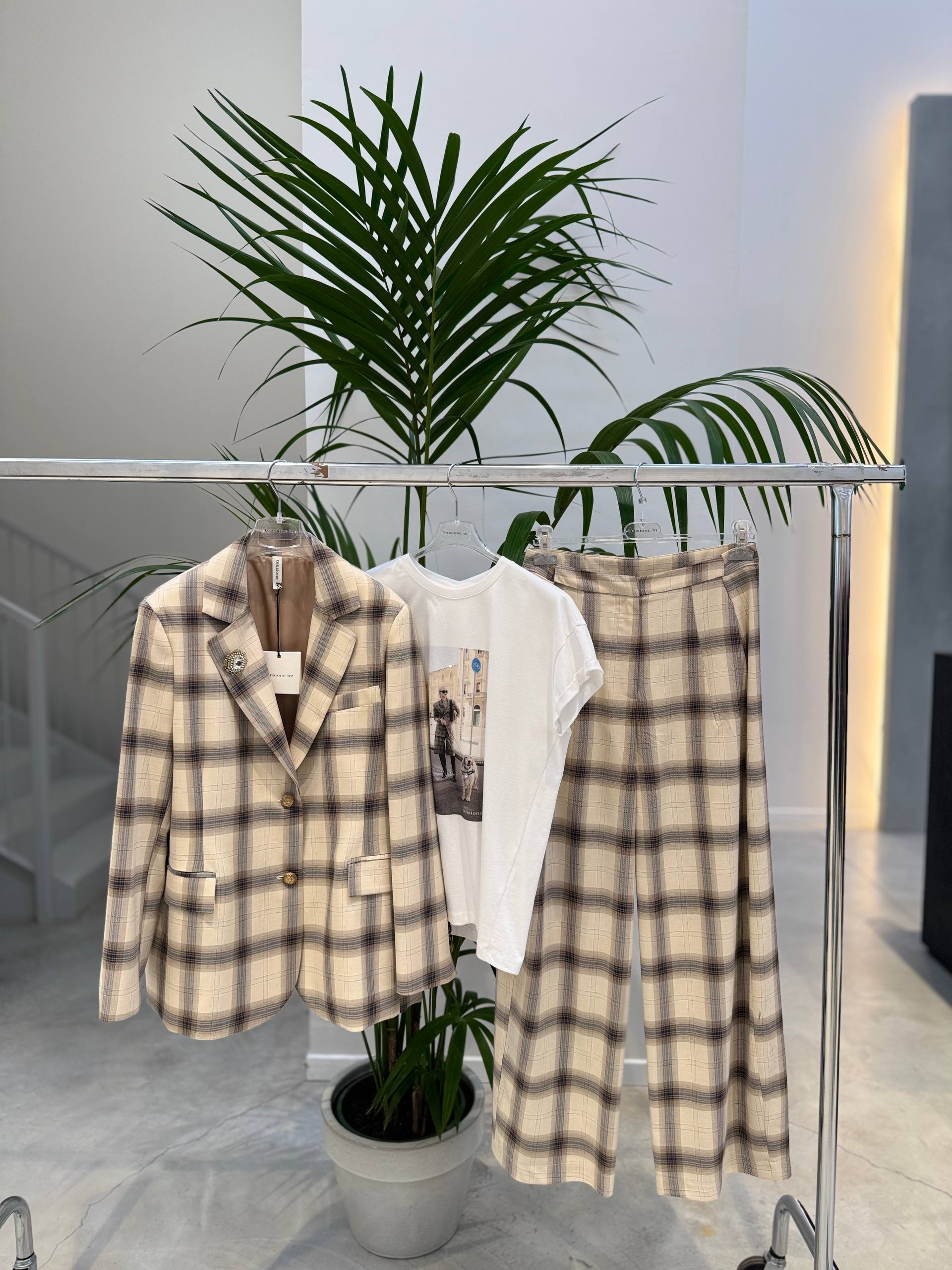 Фото Tensione in