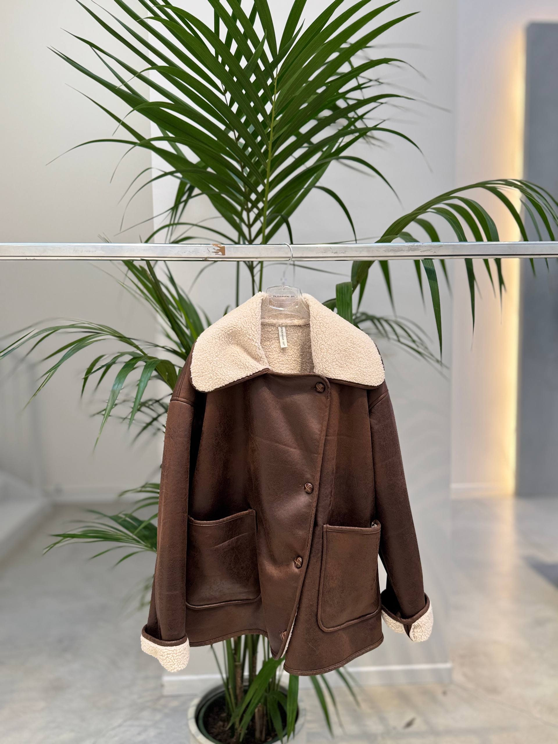 Фото Tensione in