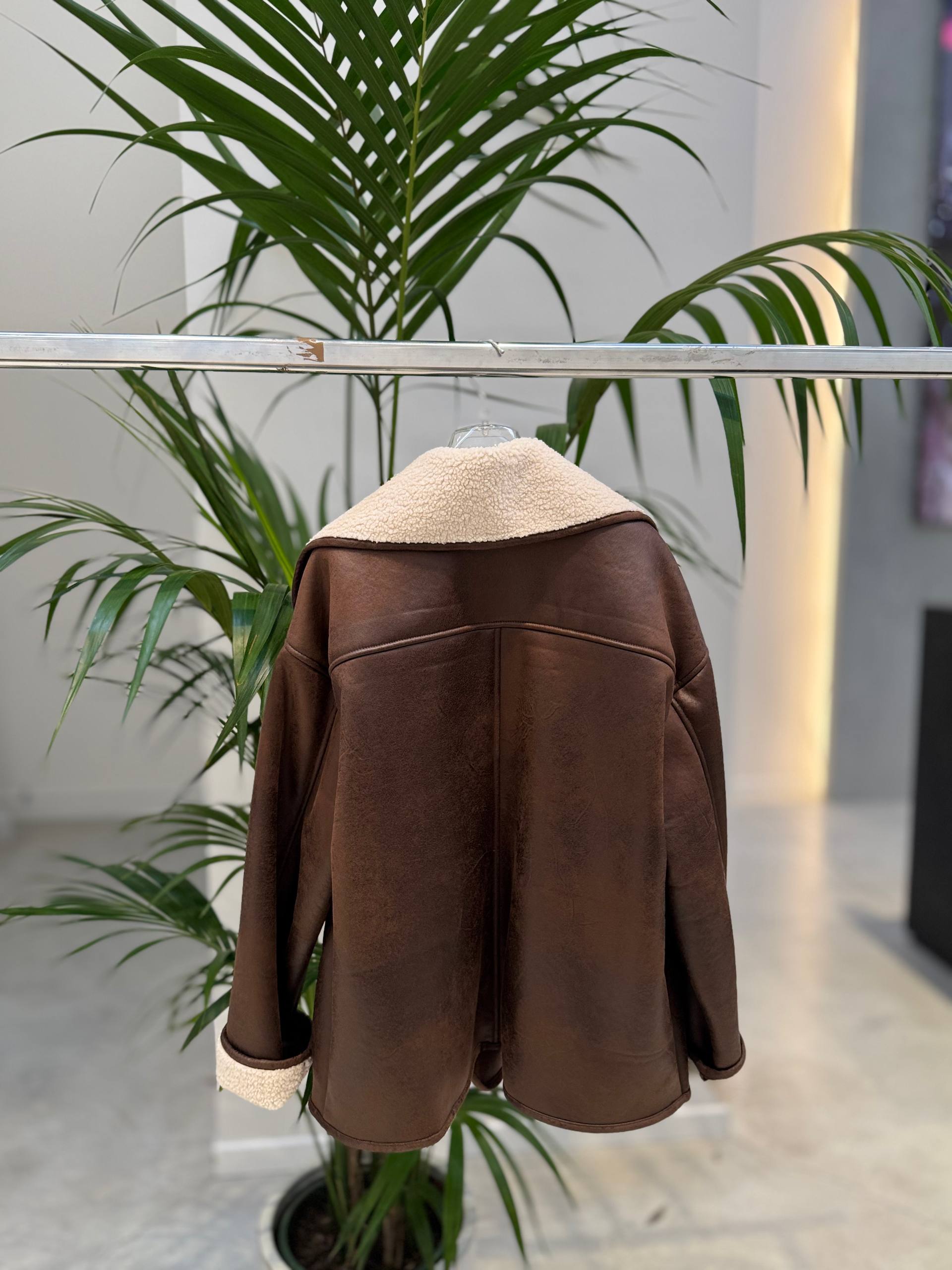 Фото Tensione in