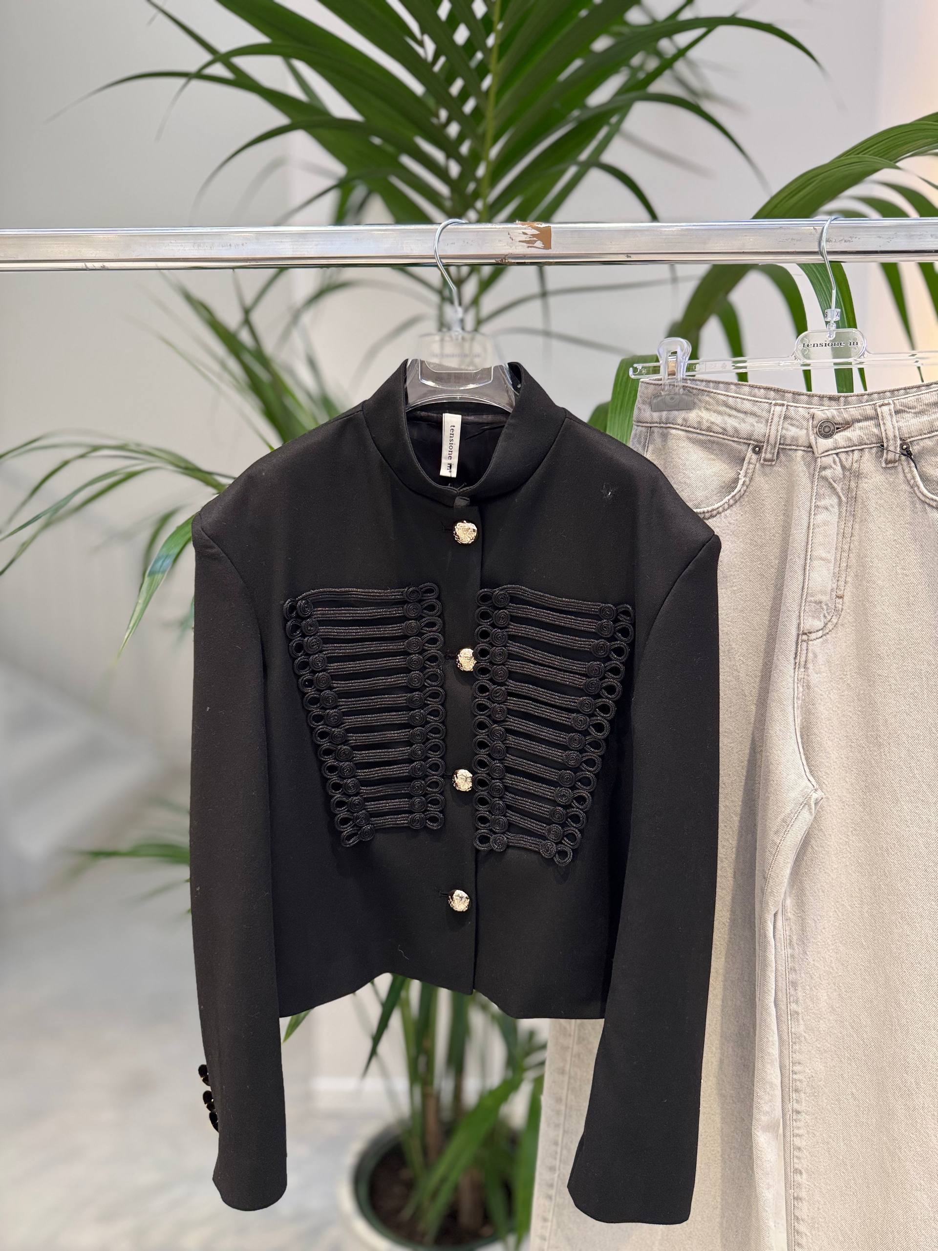 Фото Tensione in