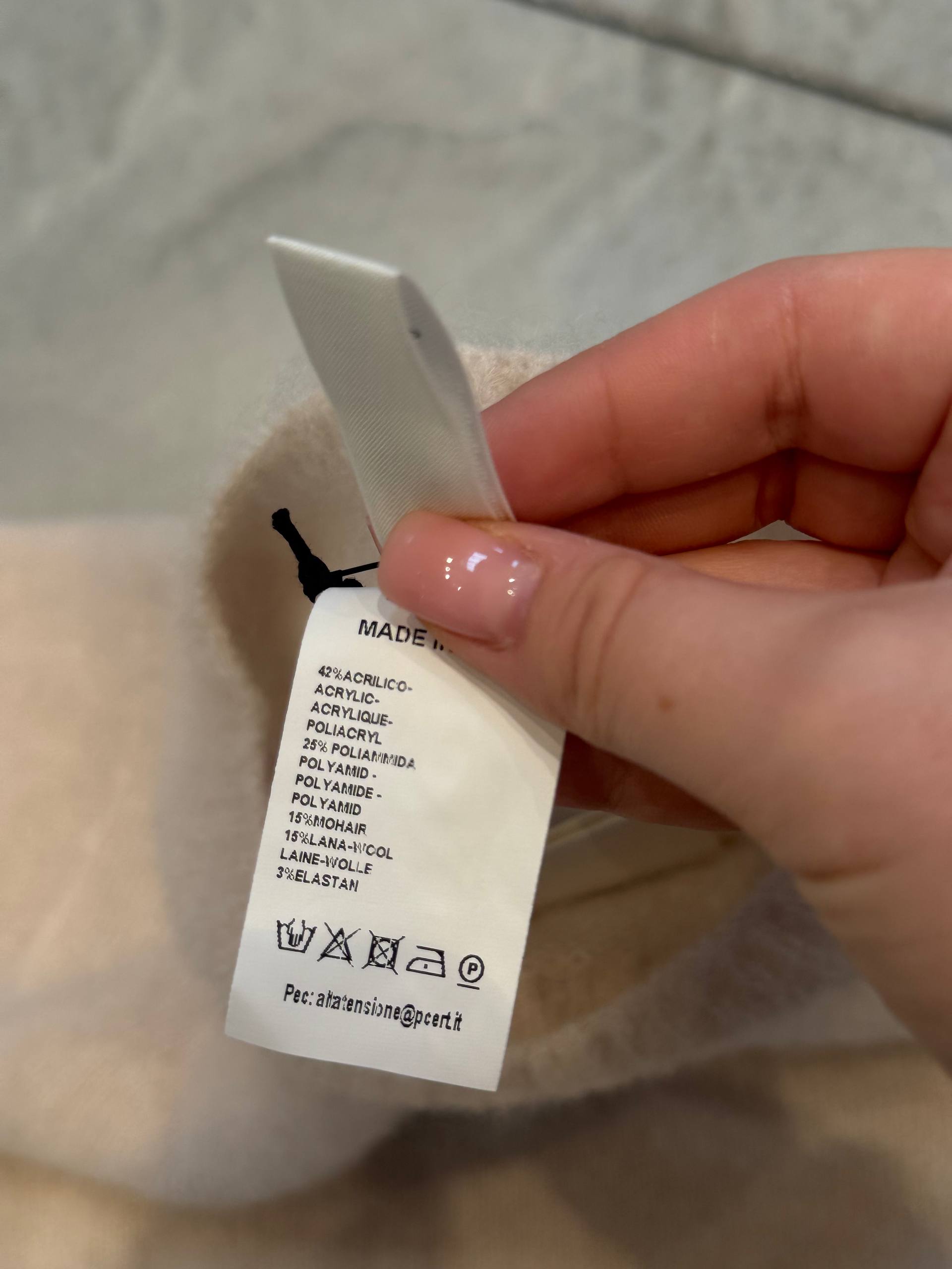 Фото Tensione in