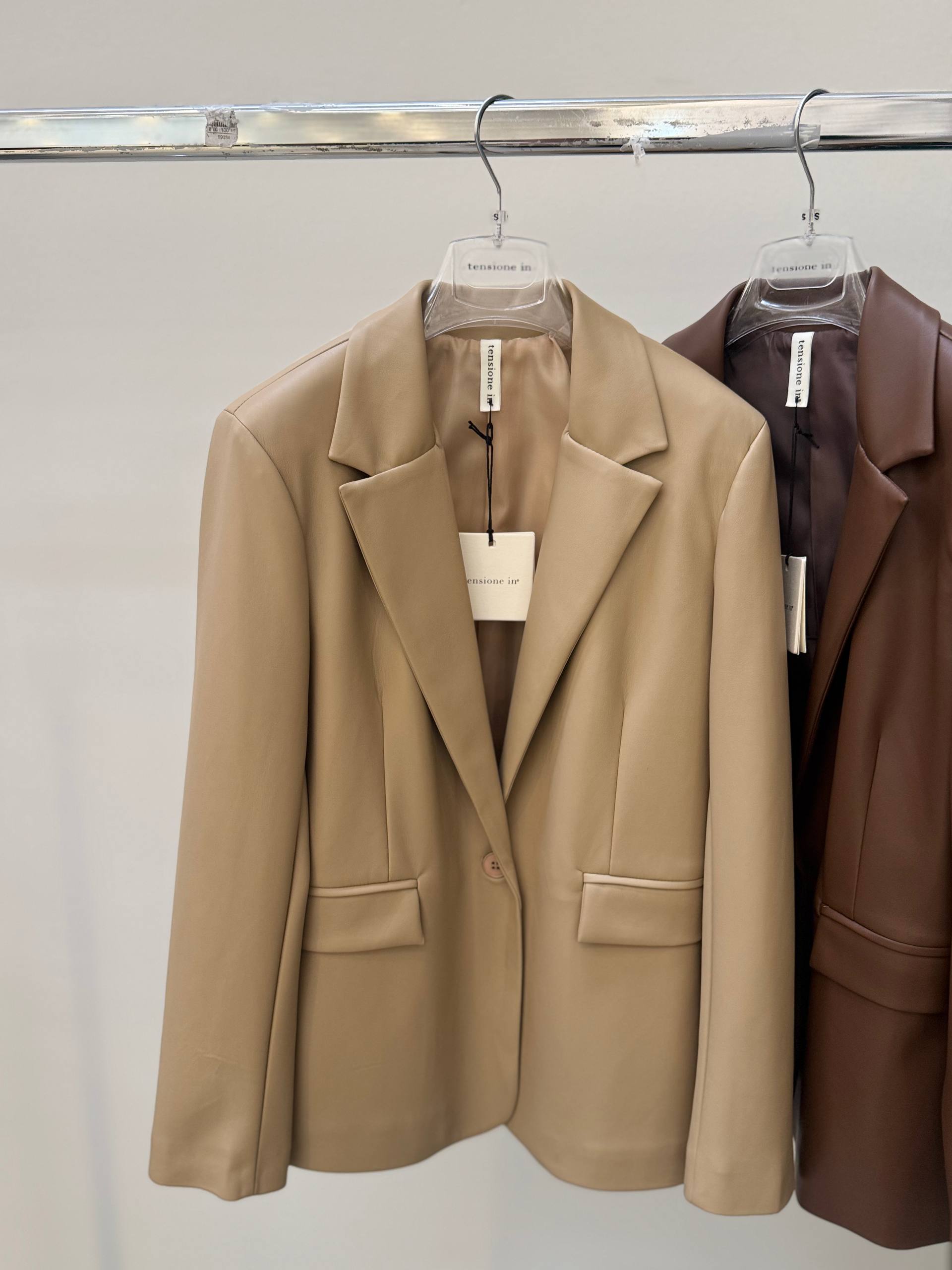 Фото Tensione in