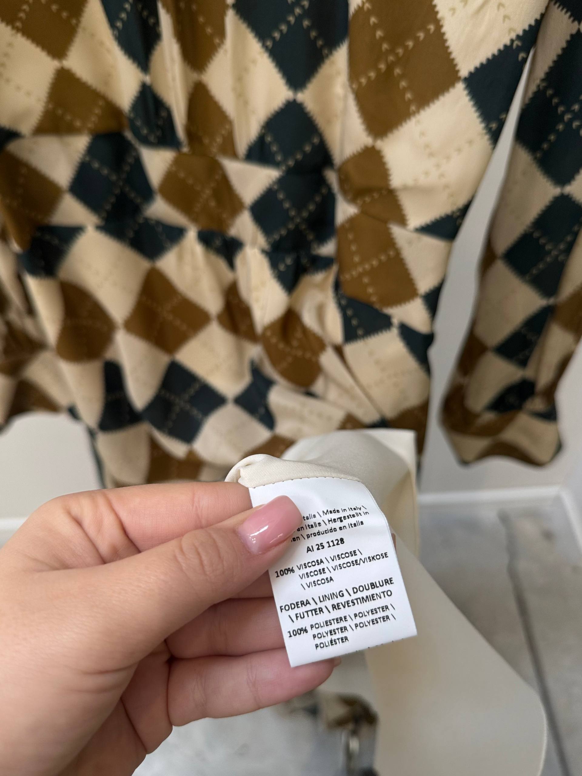 Фото Tensione in