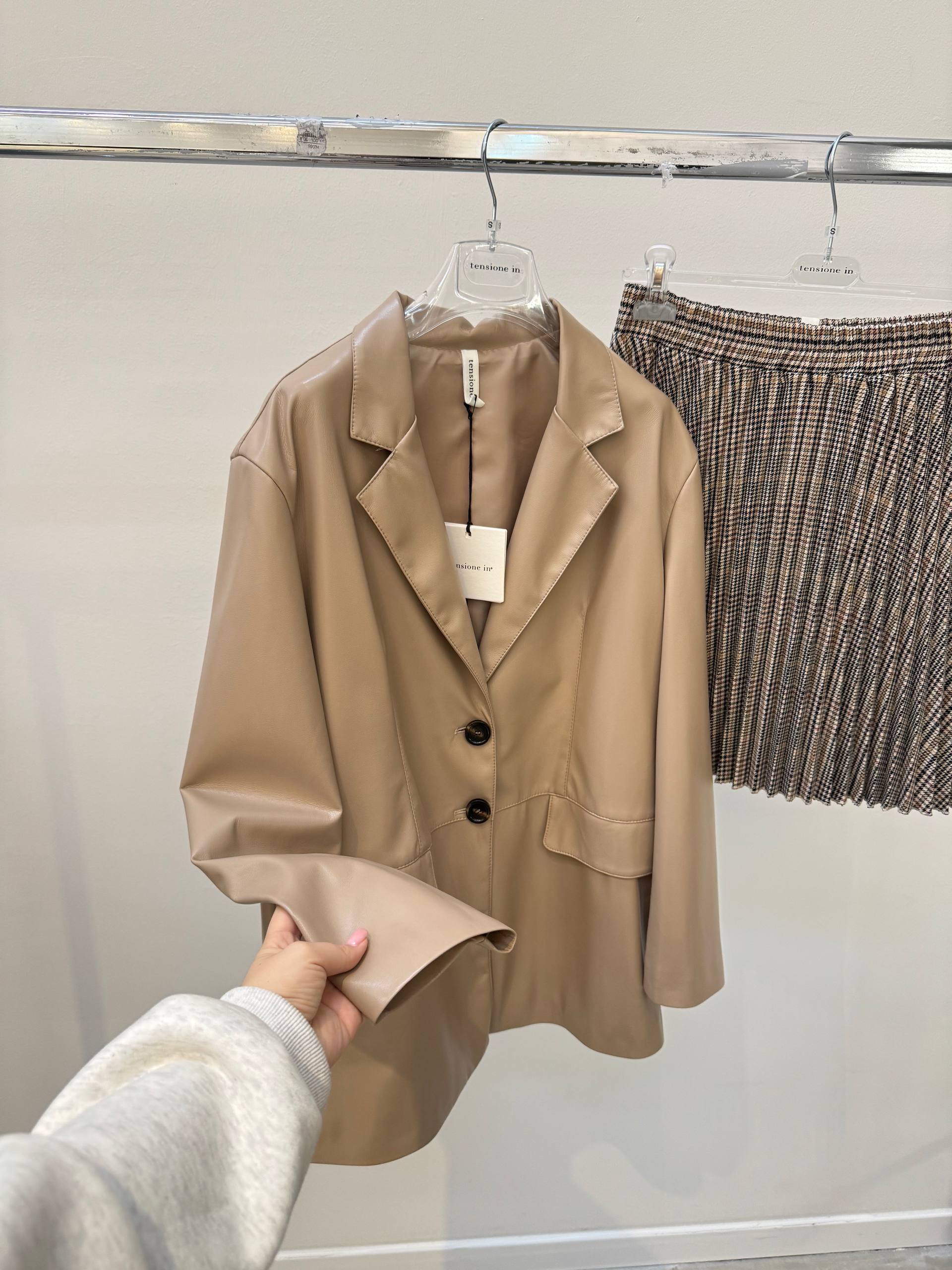 Фото Tensione in