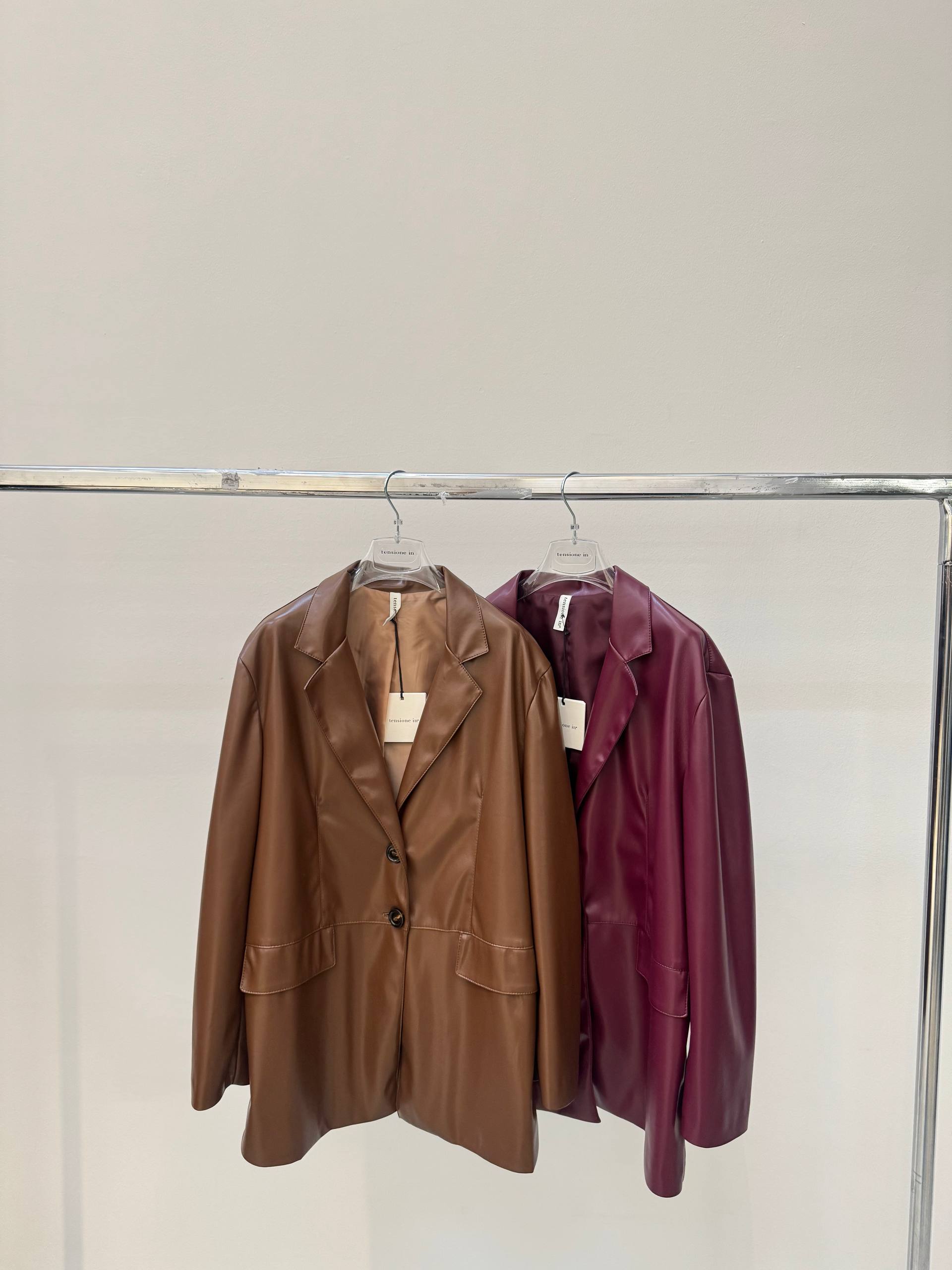 Фото Tensione in