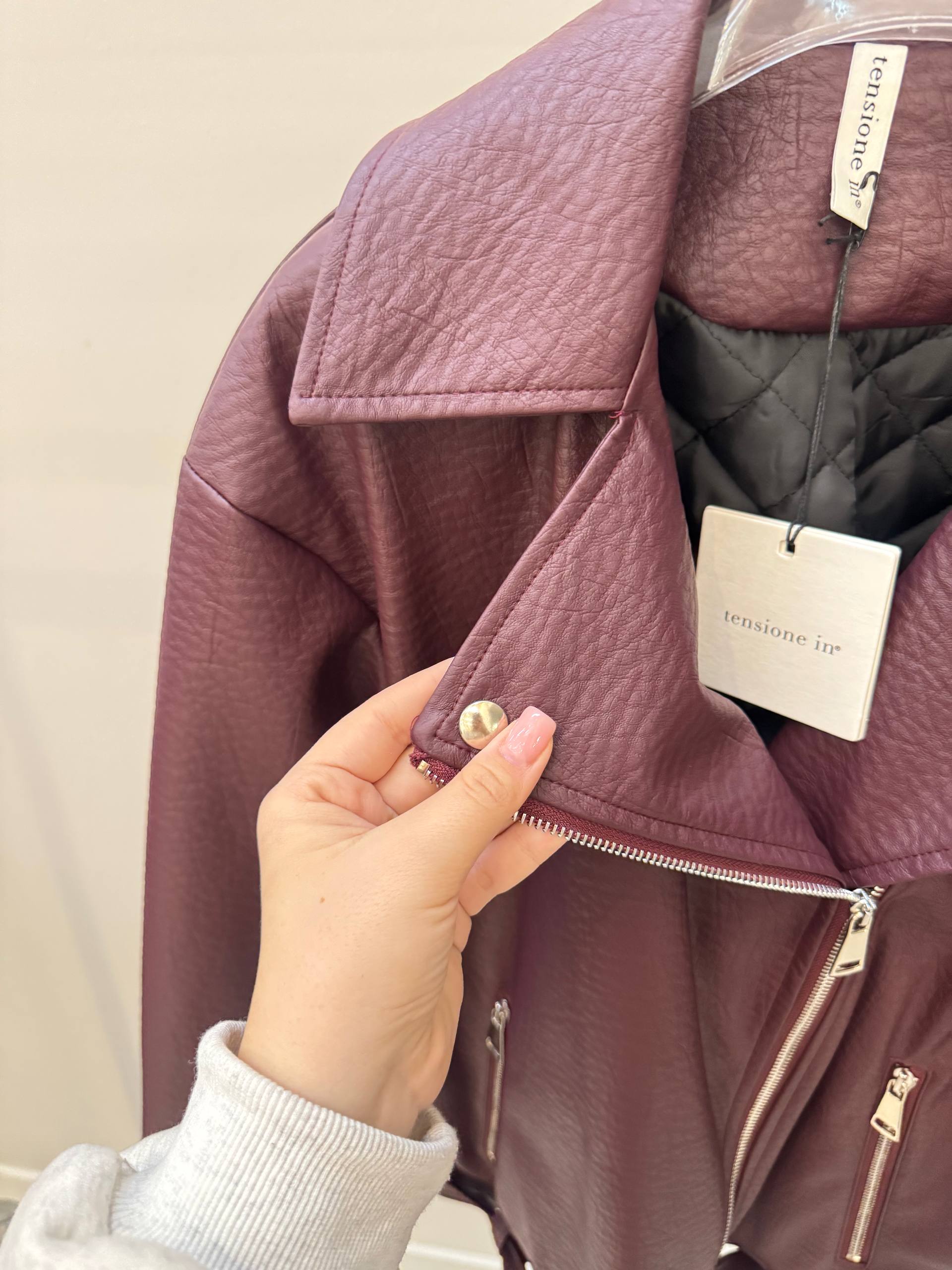 Фото Tensione in