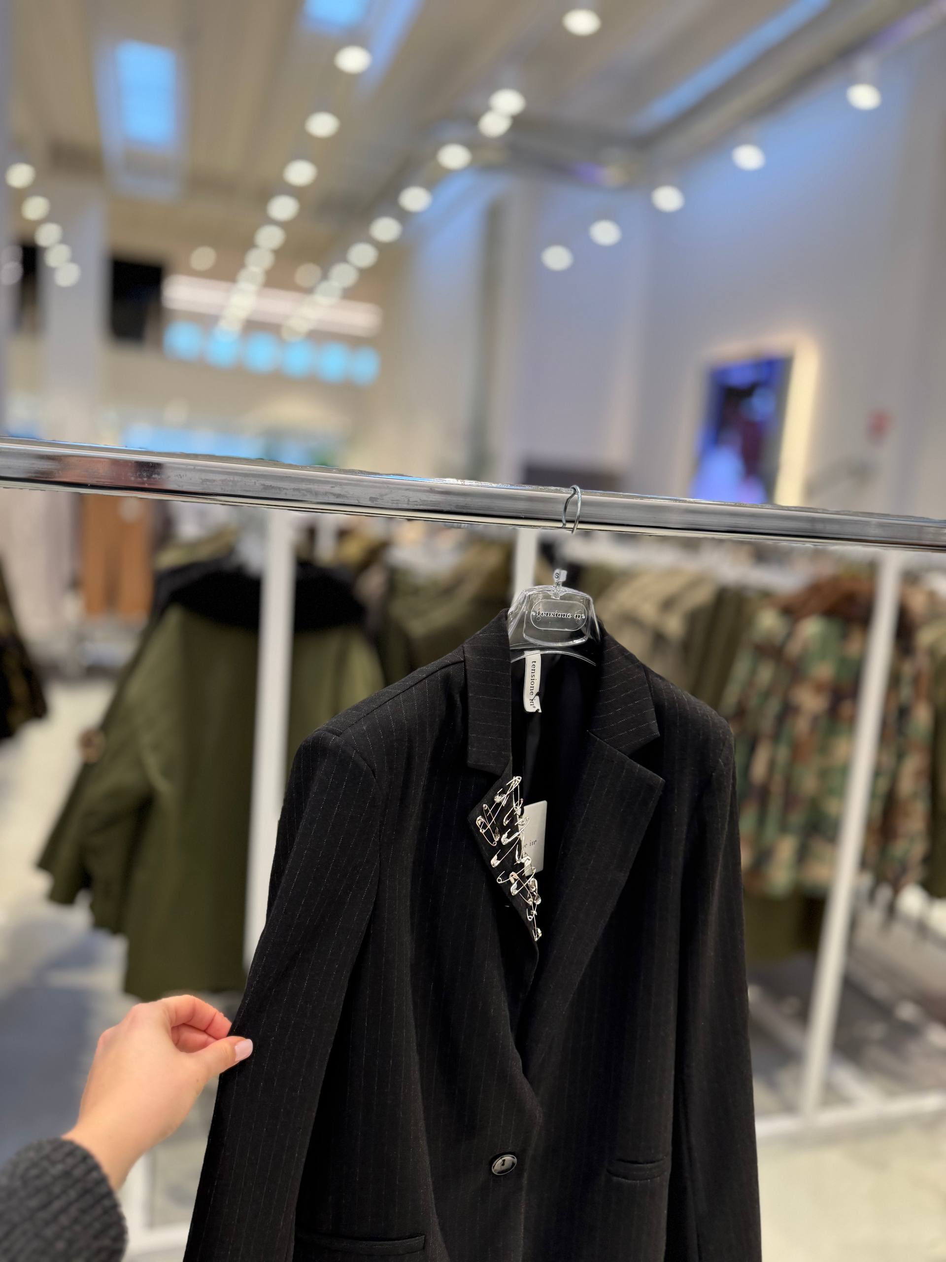 Фото Tensione in