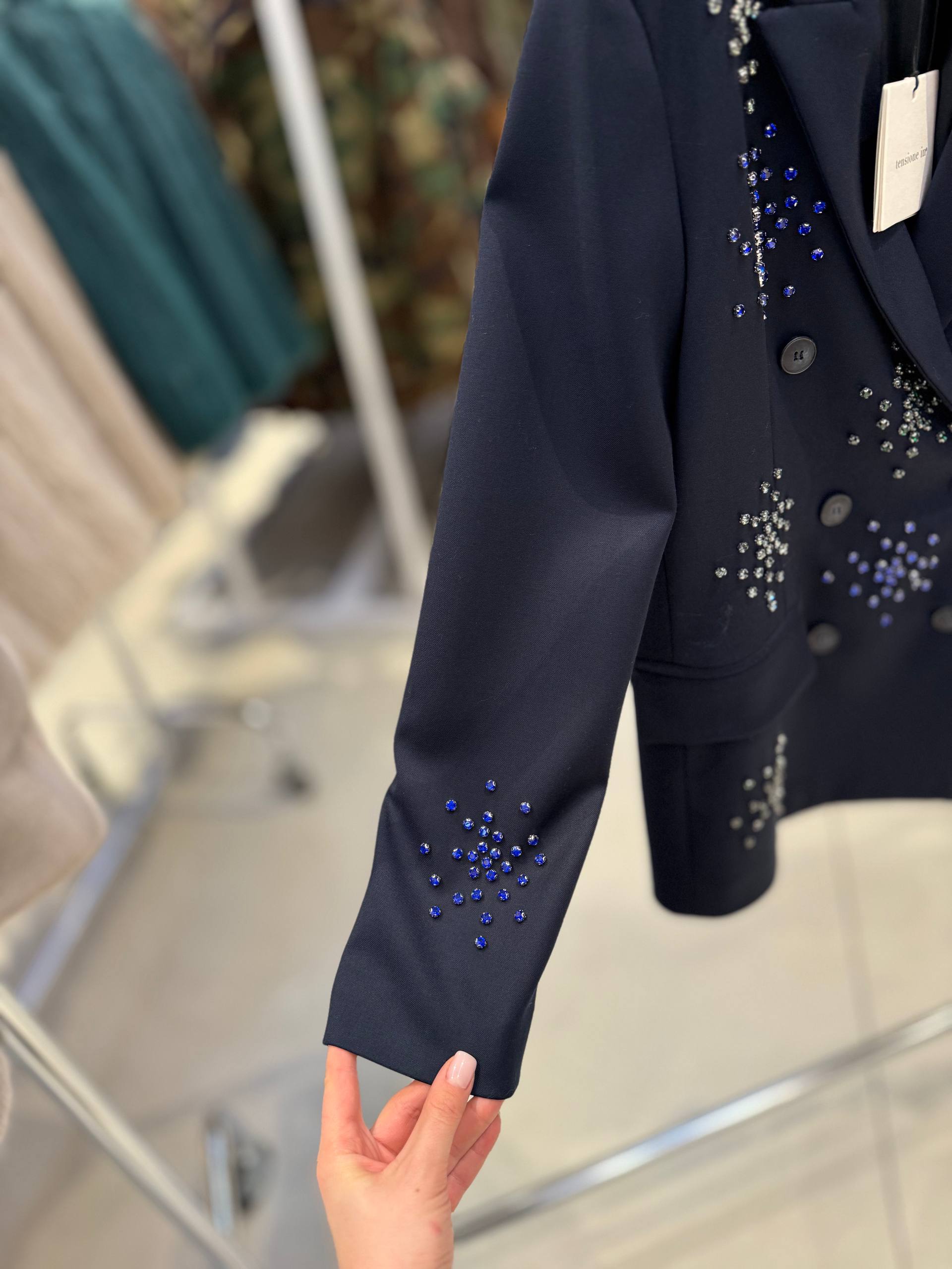 Фото Tensione in