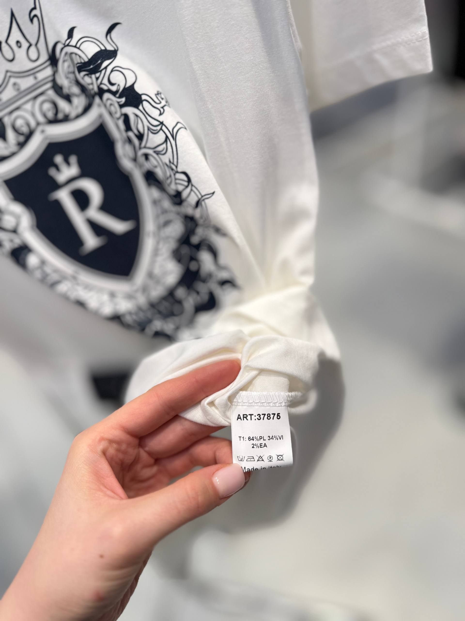 Фото Tensione in