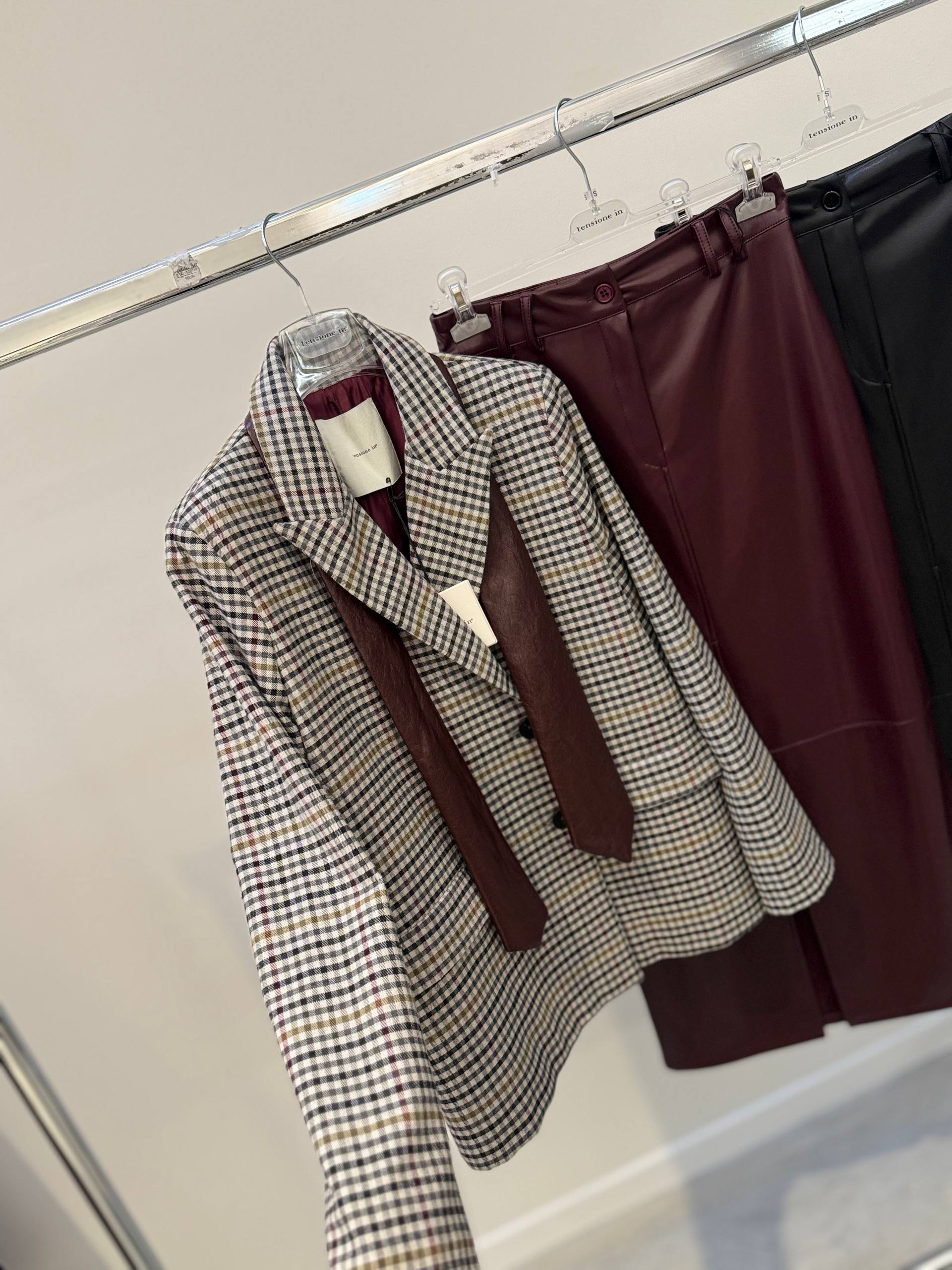 Фото Tensione in