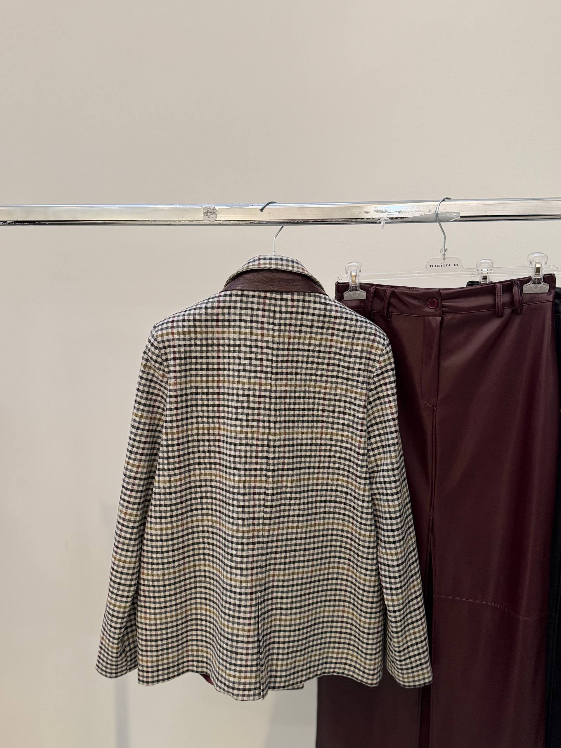 Фото Tensione in