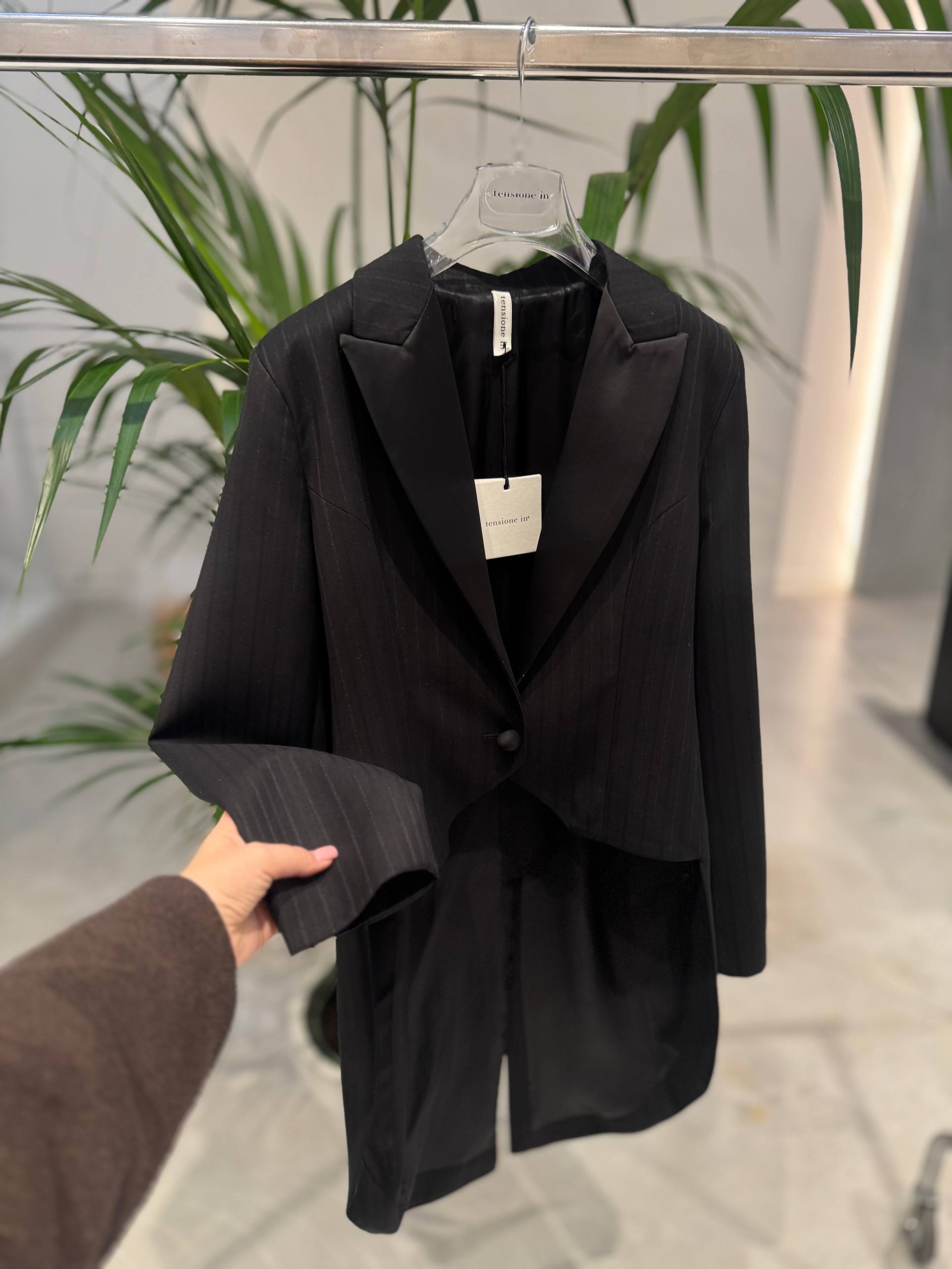 Фото Tensione in