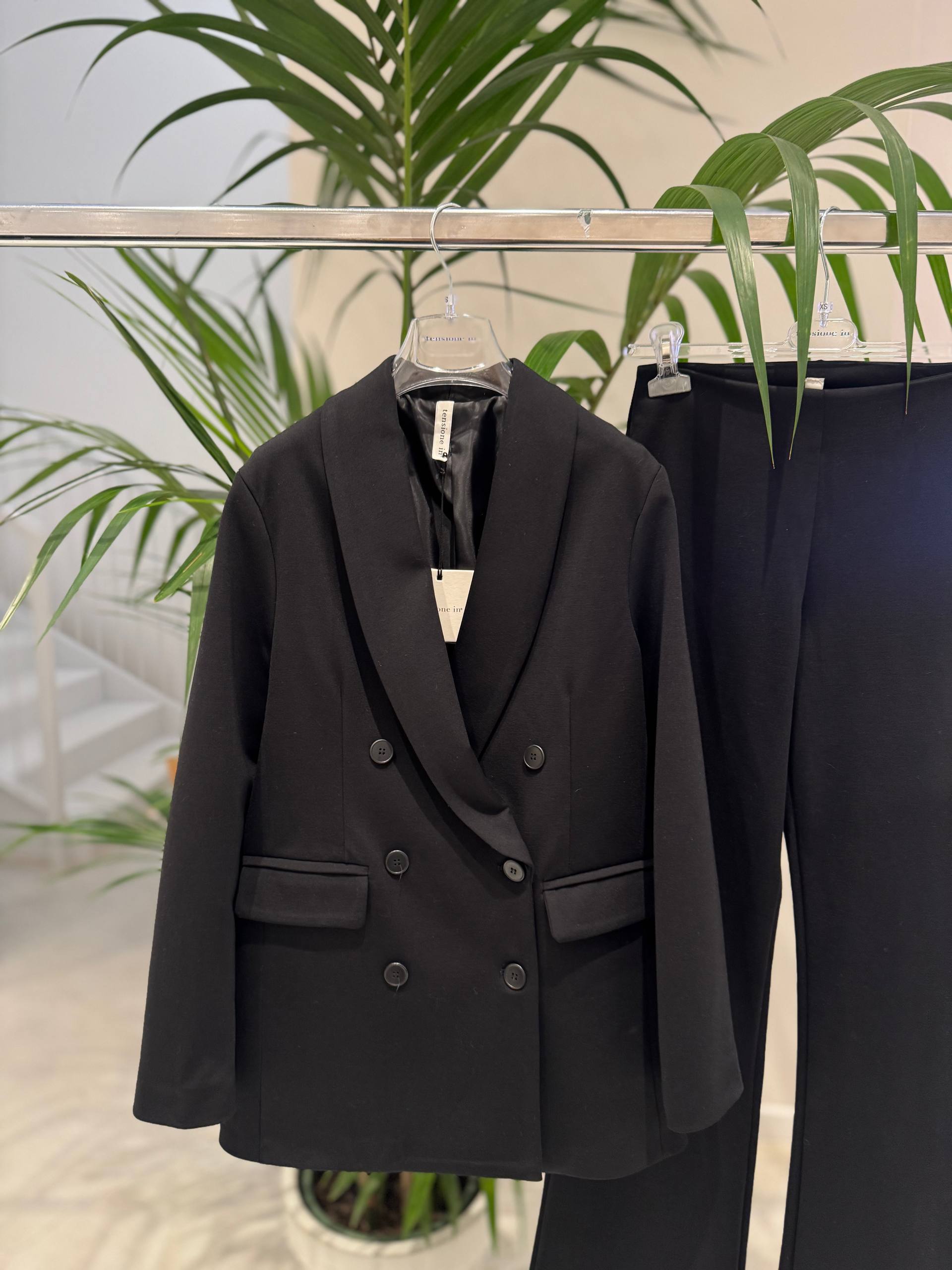 Фото Tensione in