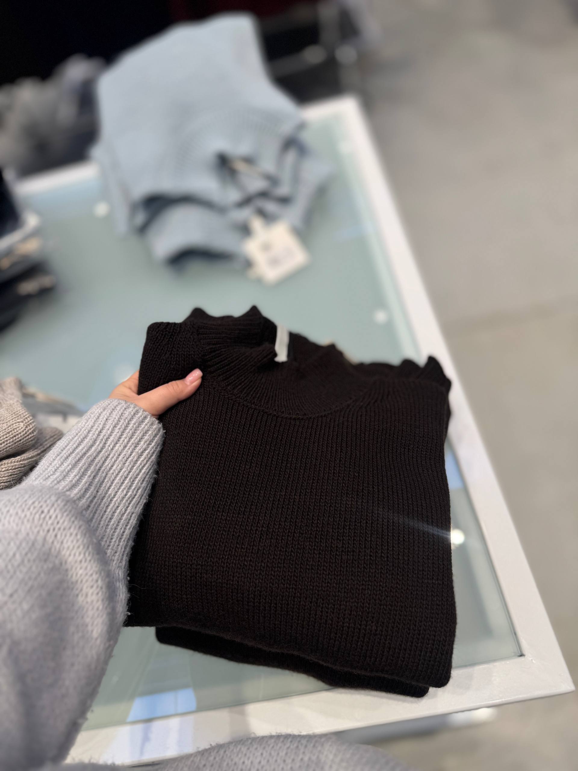 Фото Tensione in