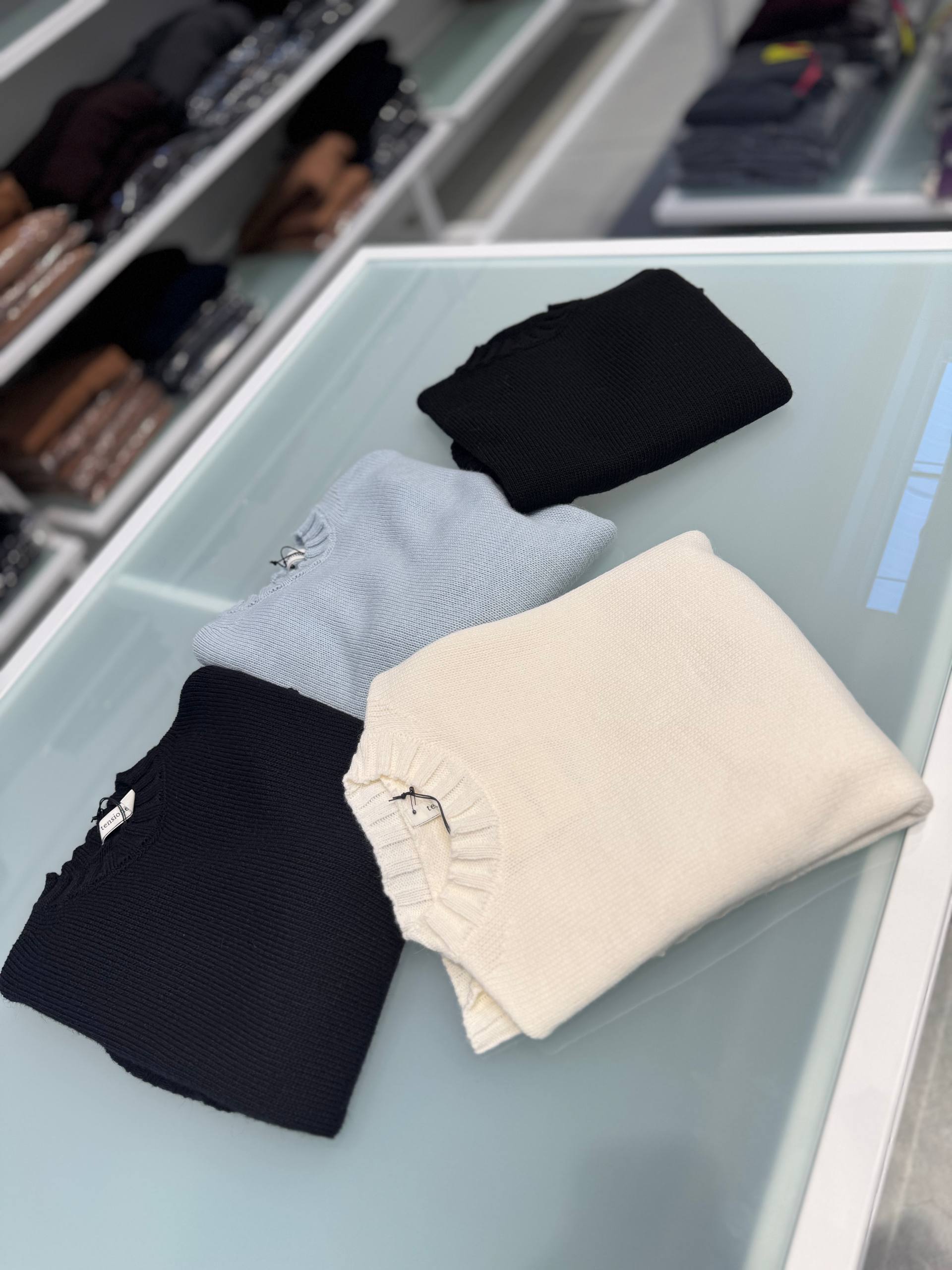 Фото Tensione in