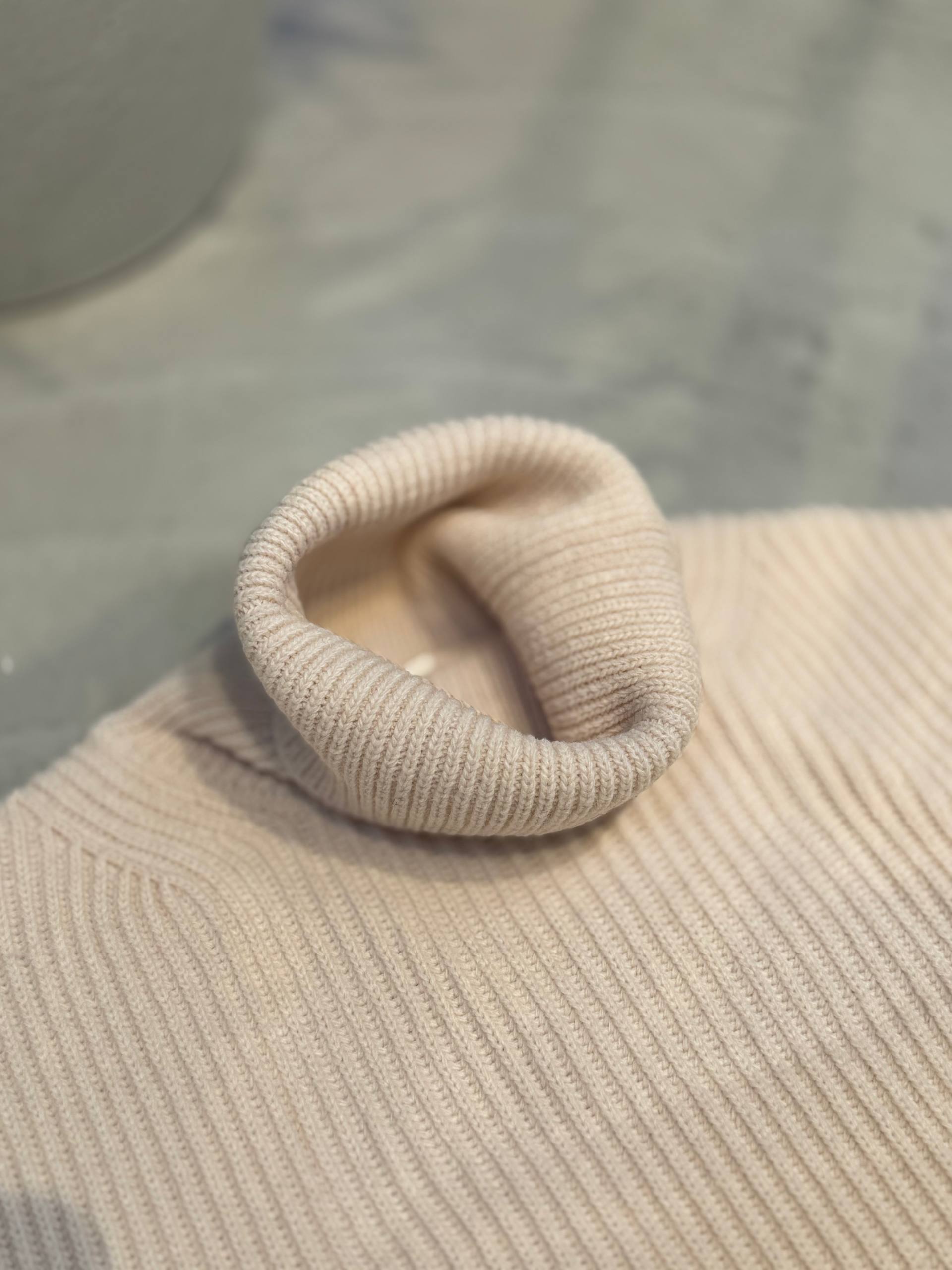 Фото Tensione in