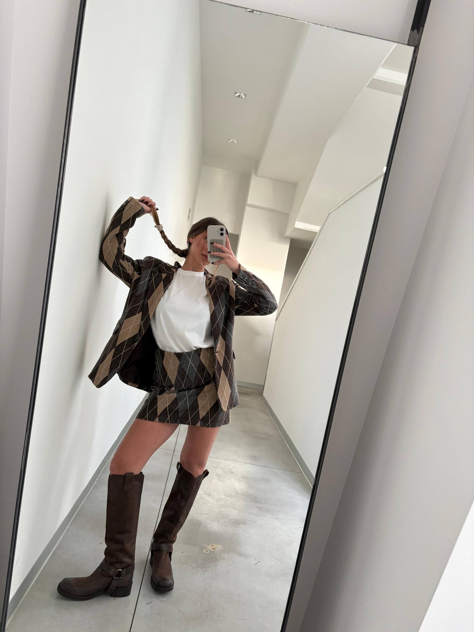 Фото Tensione in