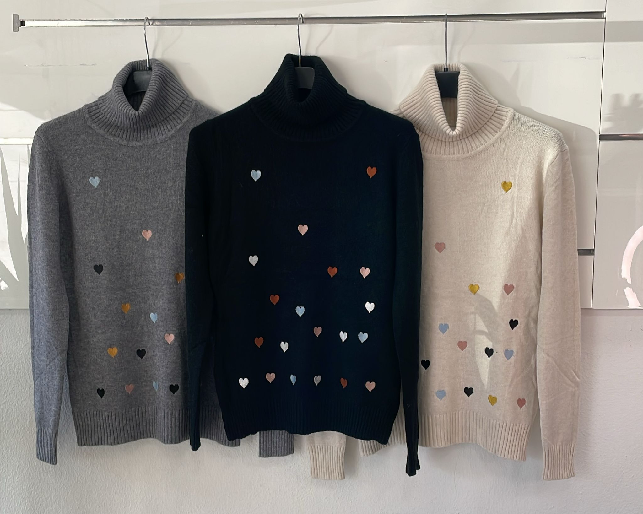 Фото Joie Clair (J-Clair)