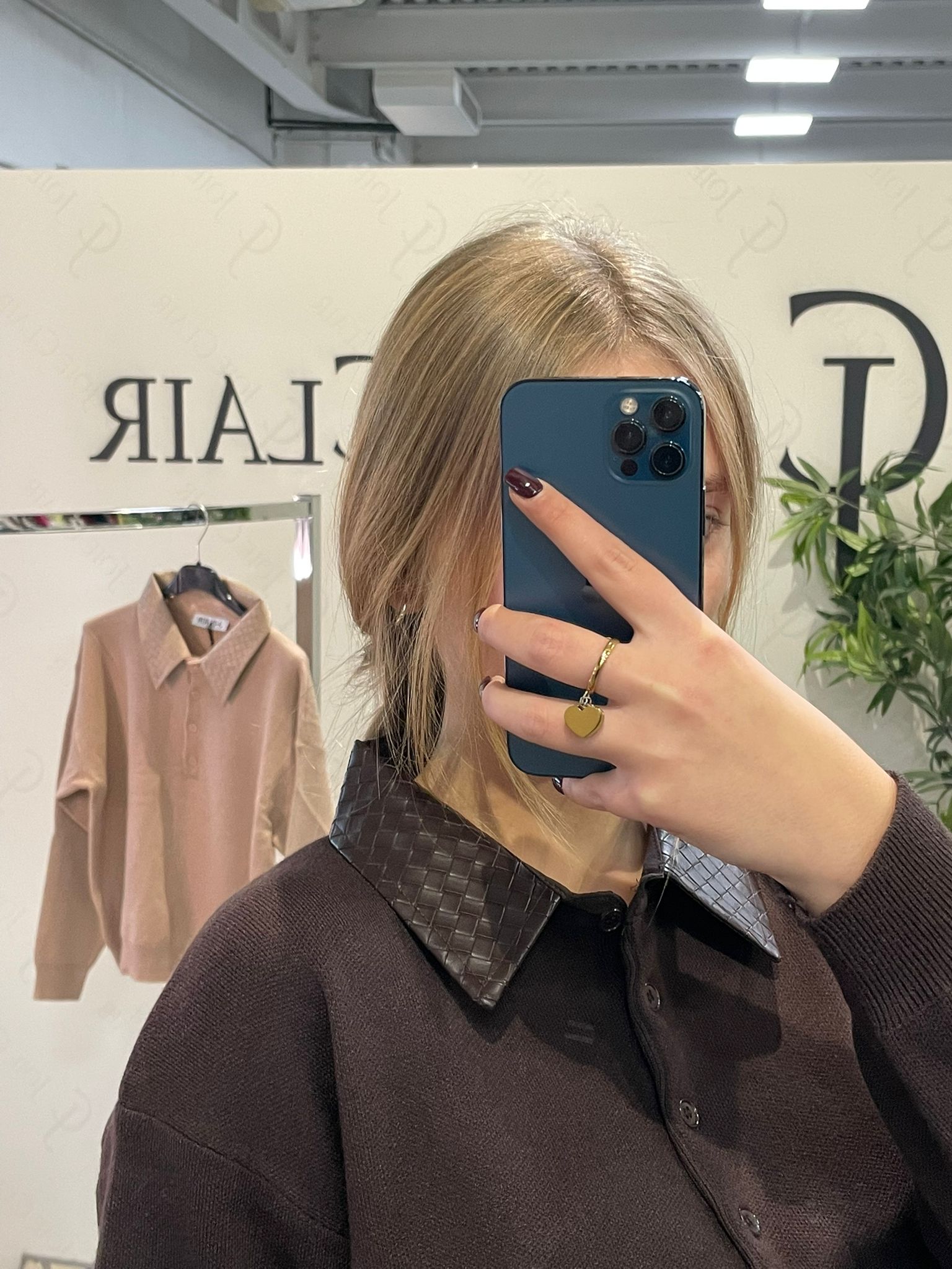 Фото Joie Clair (J-Clair)