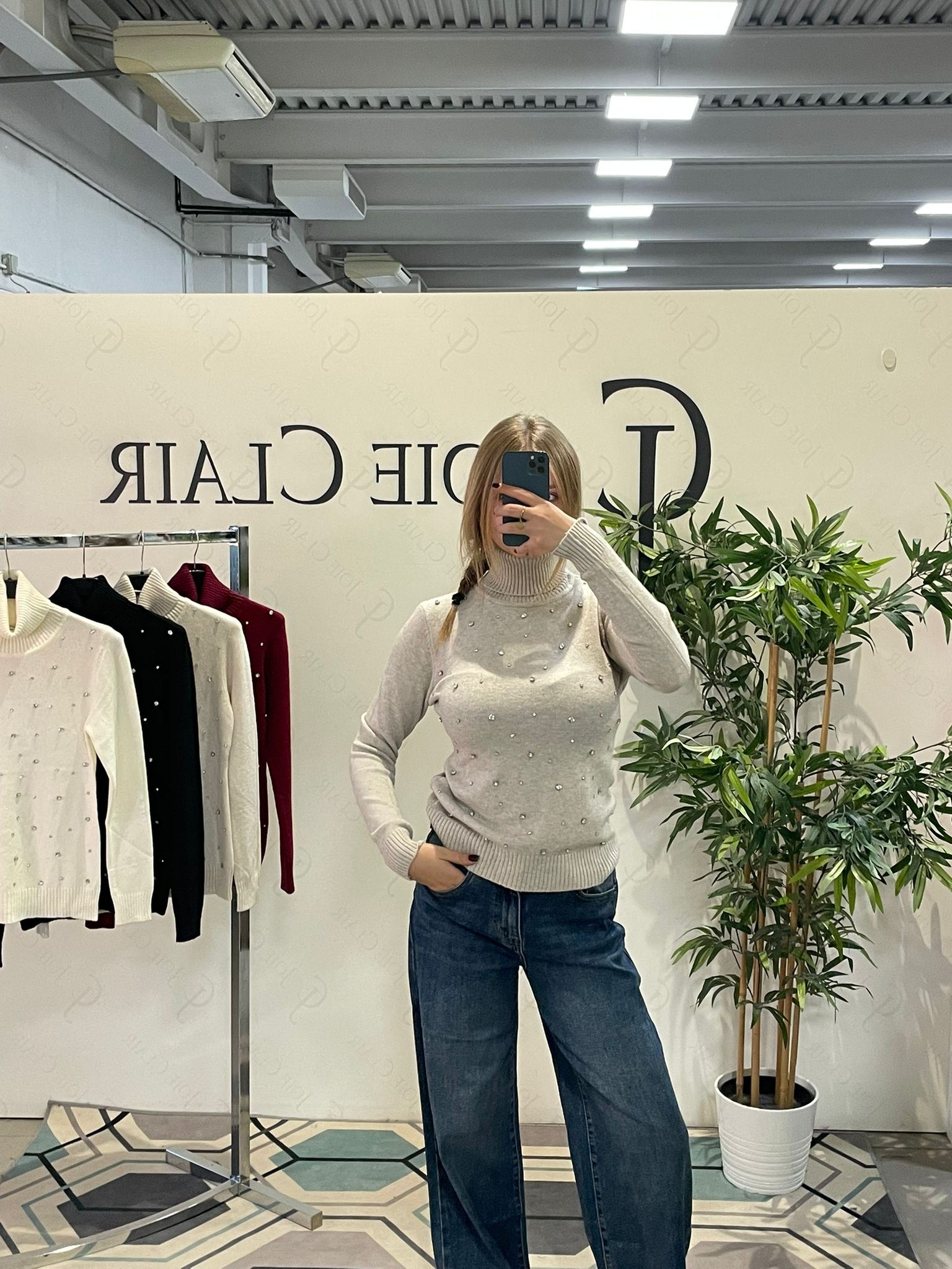 Фото Joie Clair (J-Clair)