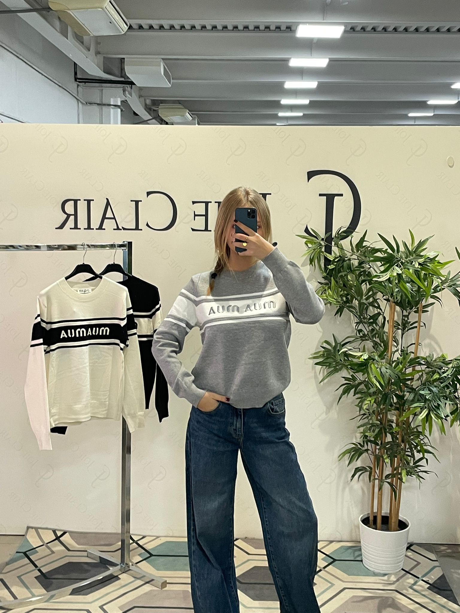 Фото Joie Clair (J-Clair)