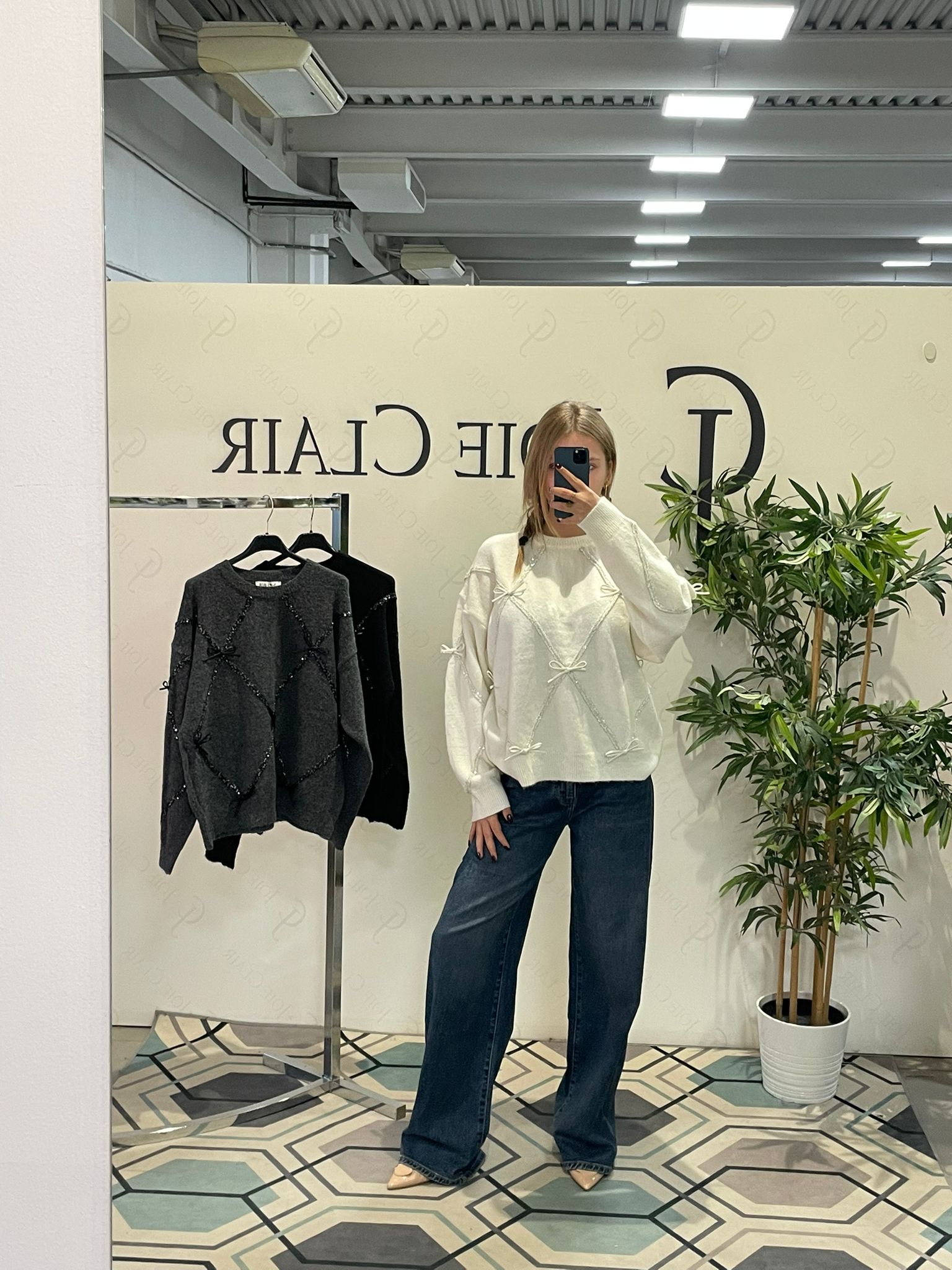 Фото Joie Clair (J-Clair)