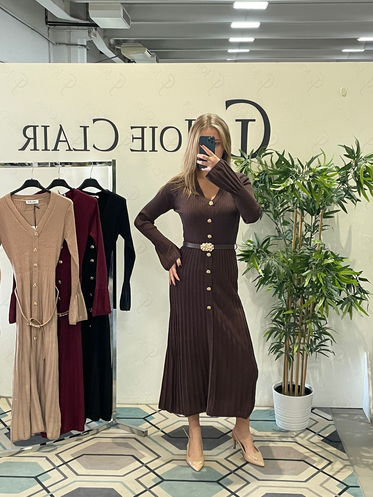 Фото Joie Clair (J-Clair)