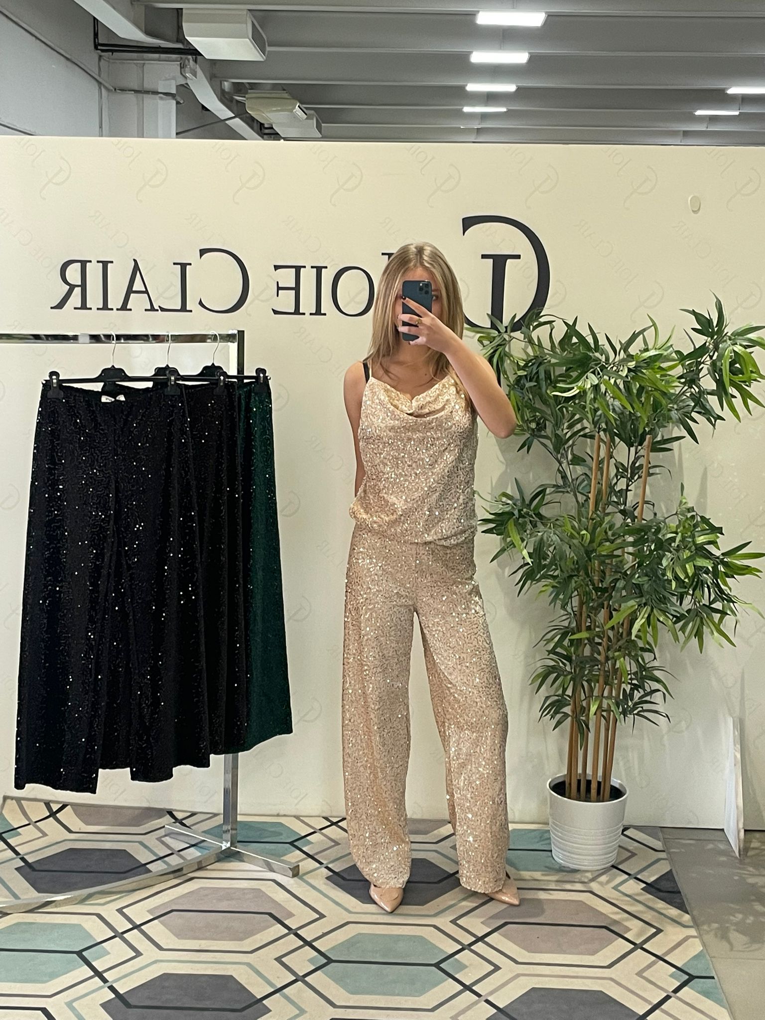 Фото Joie Clair (J-Clair)