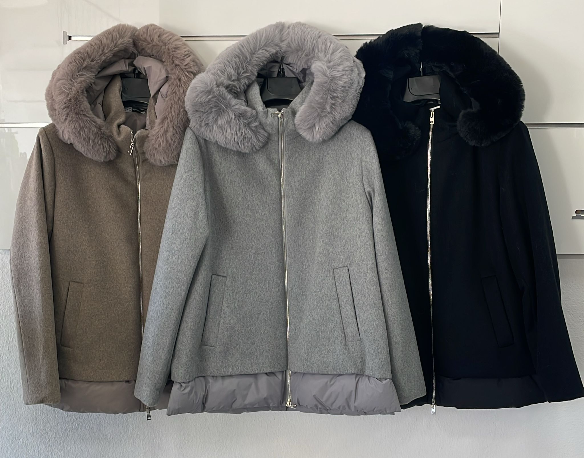 Фото Joie Clair (J-Clair)