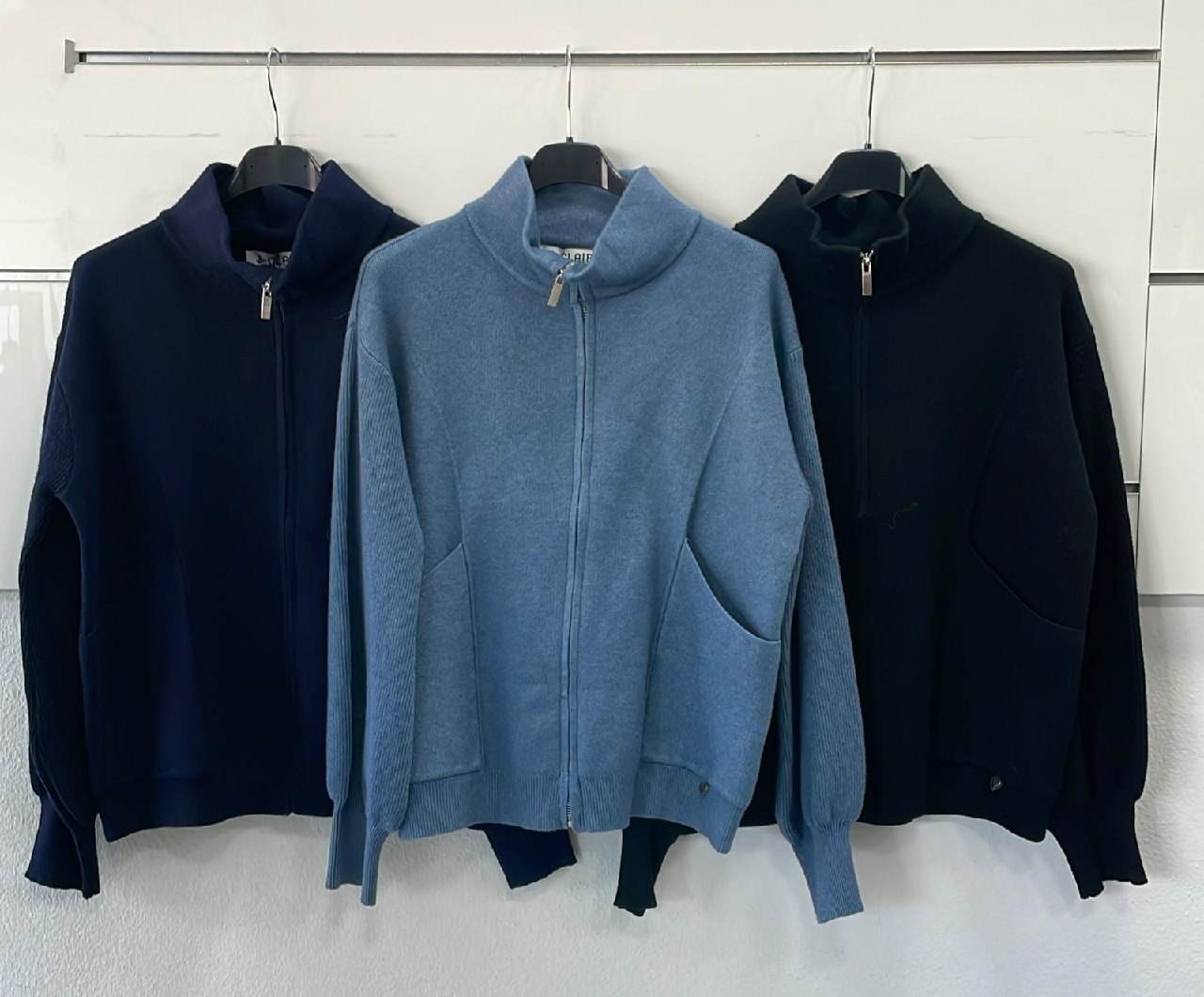 Фото Joie Clair (J-Clair)