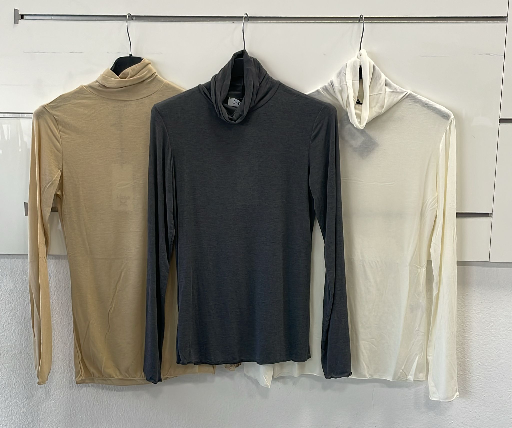 Фото Joie Clair (J-Clair)