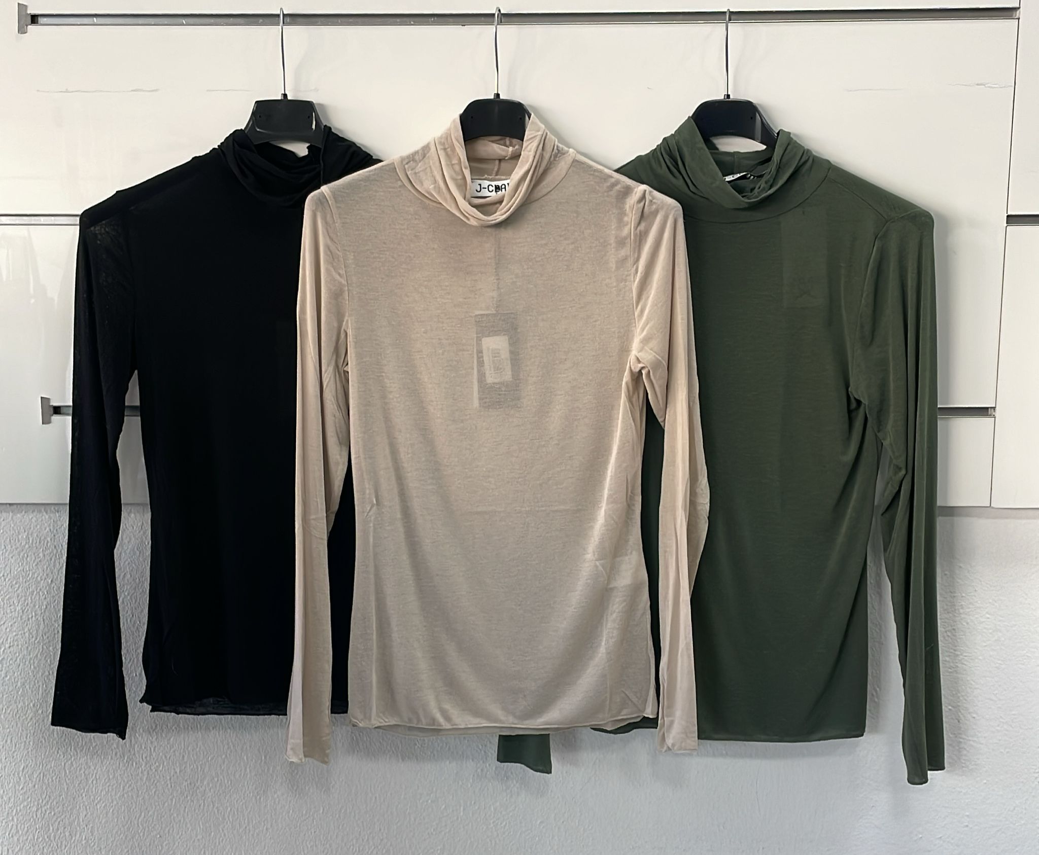 Фото Joie Clair (J-Clair)