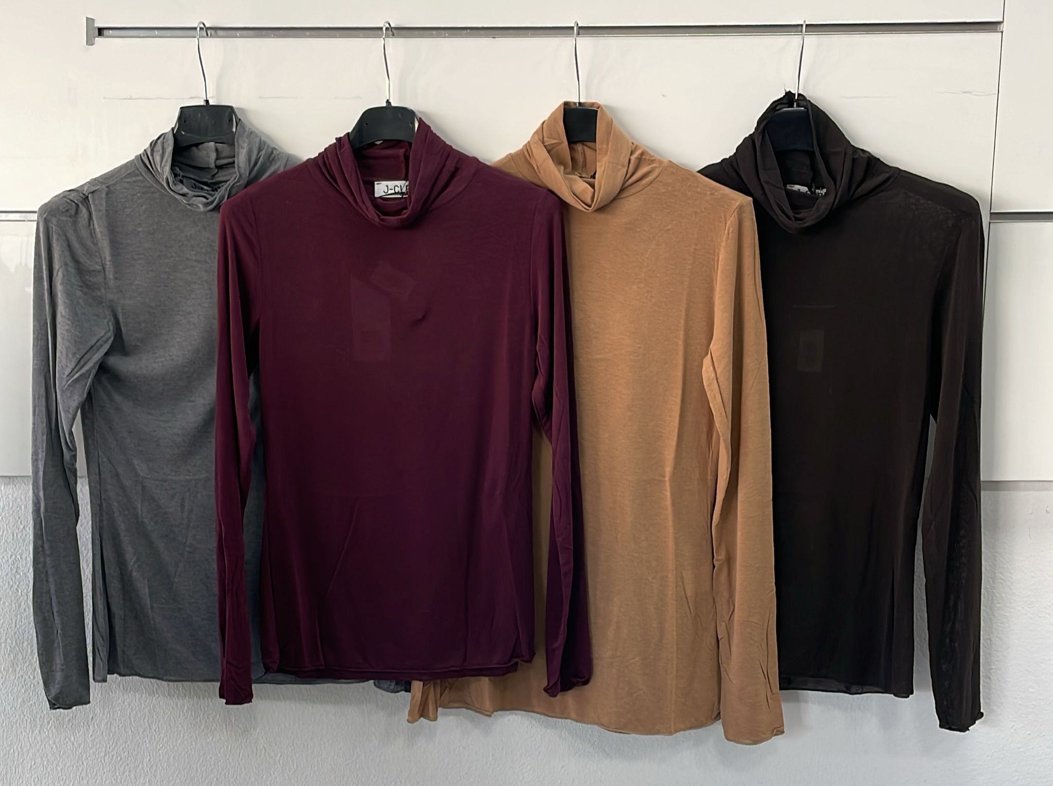 Фото Joie Clair (J-Clair)