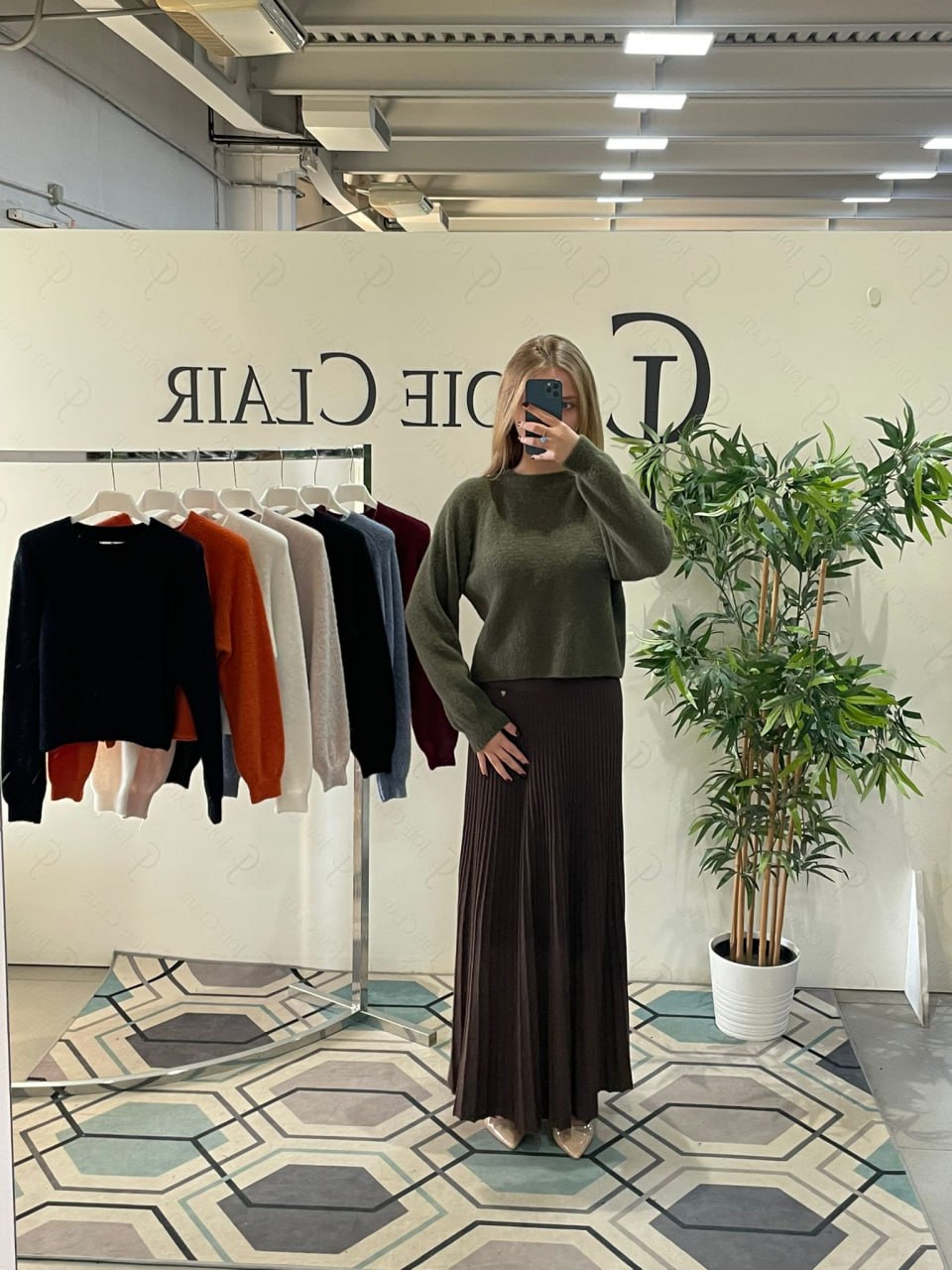 Фото Joie Clair (J-Clair)